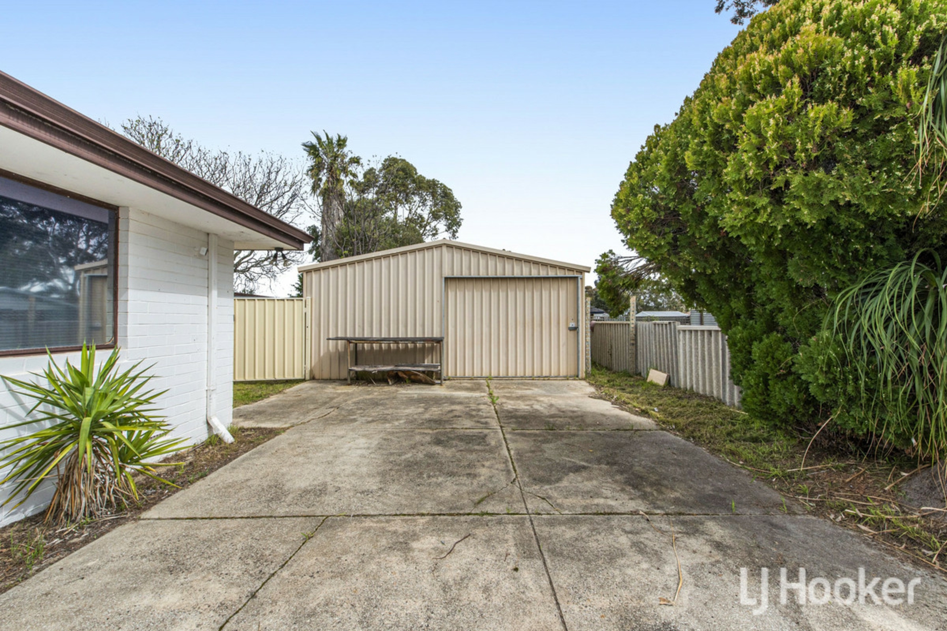 6 Kingia Place — photo 18 of 18