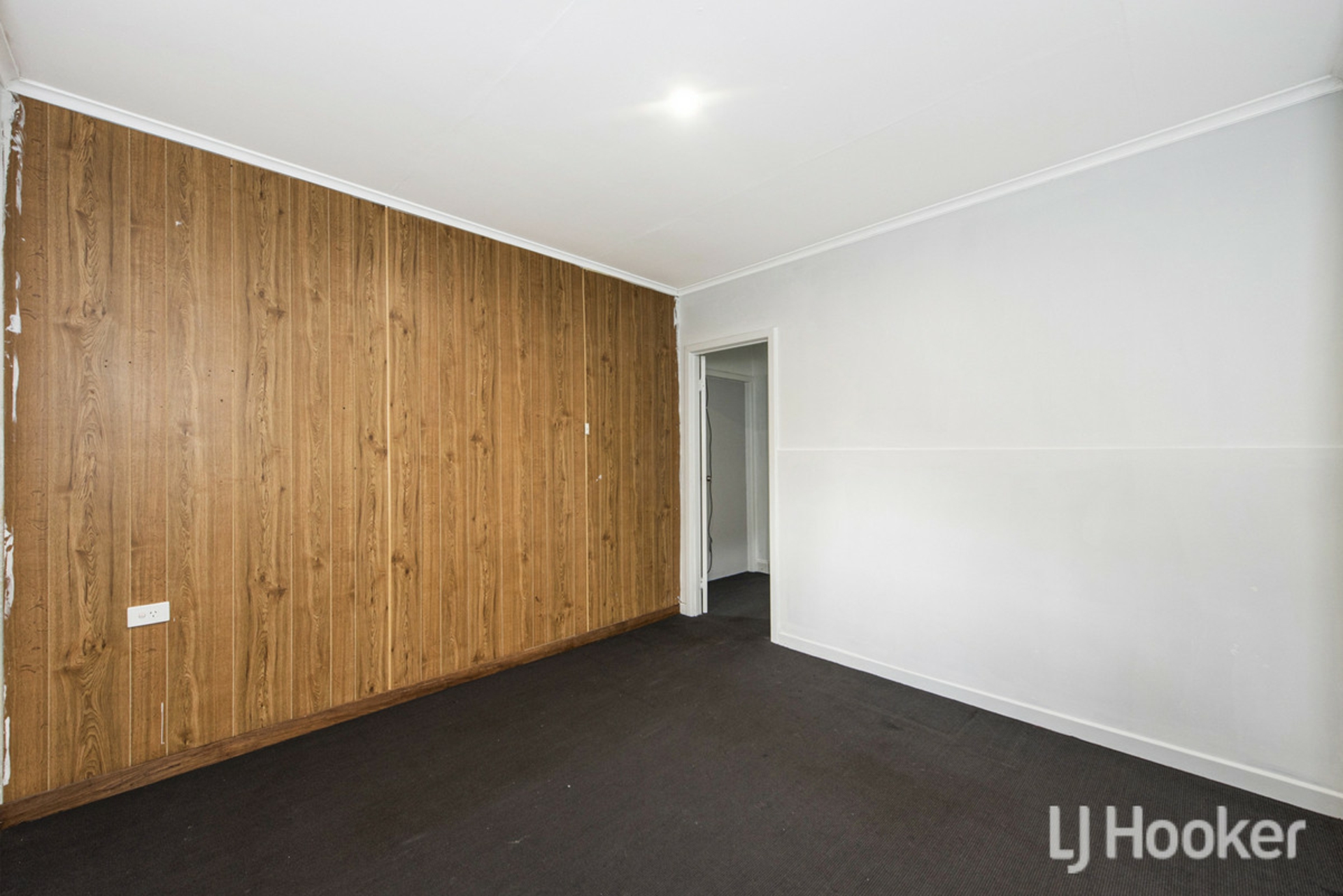 9 Brooking Road — photo 9 of 15