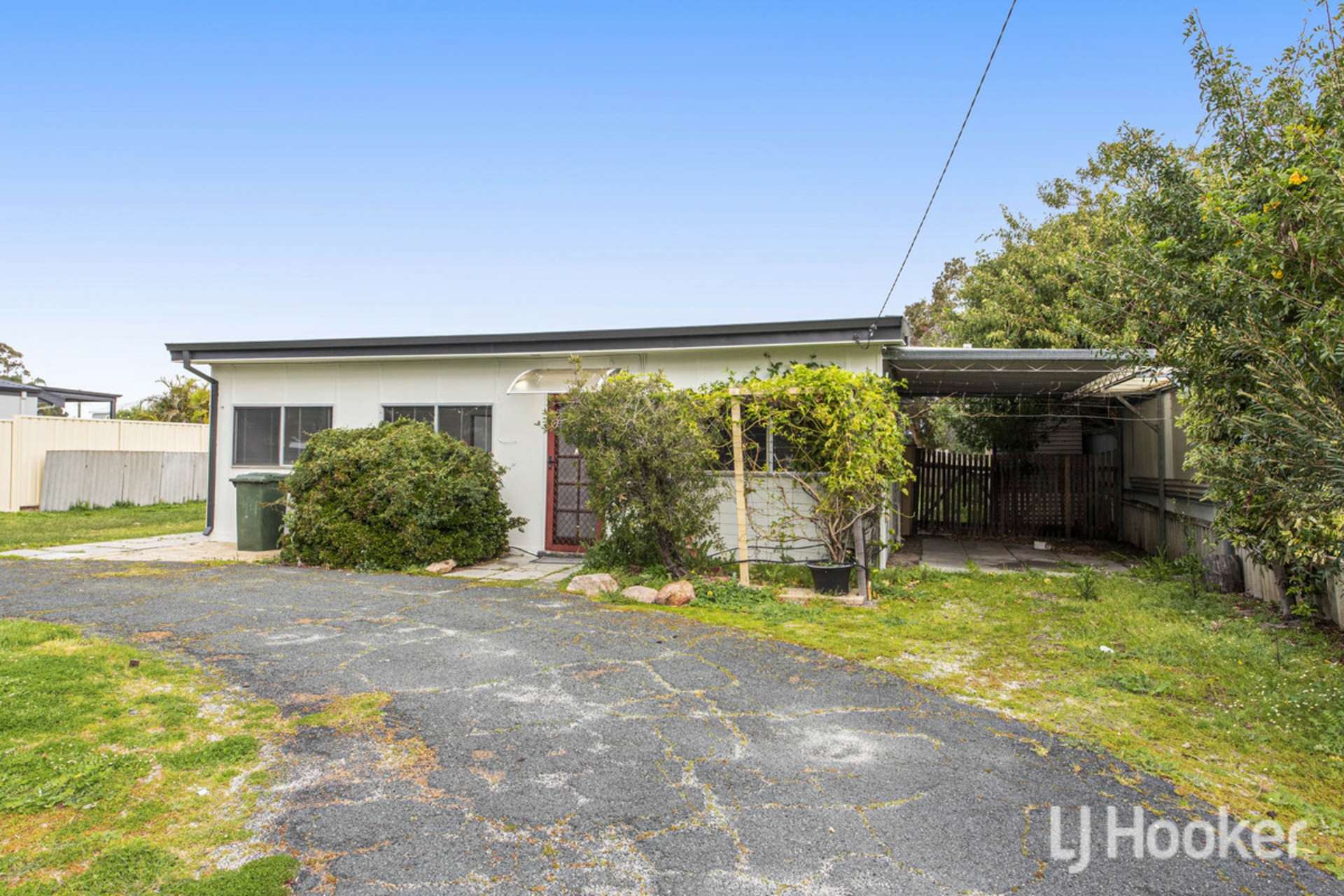 9 Brooking Road — photo 12 of 15