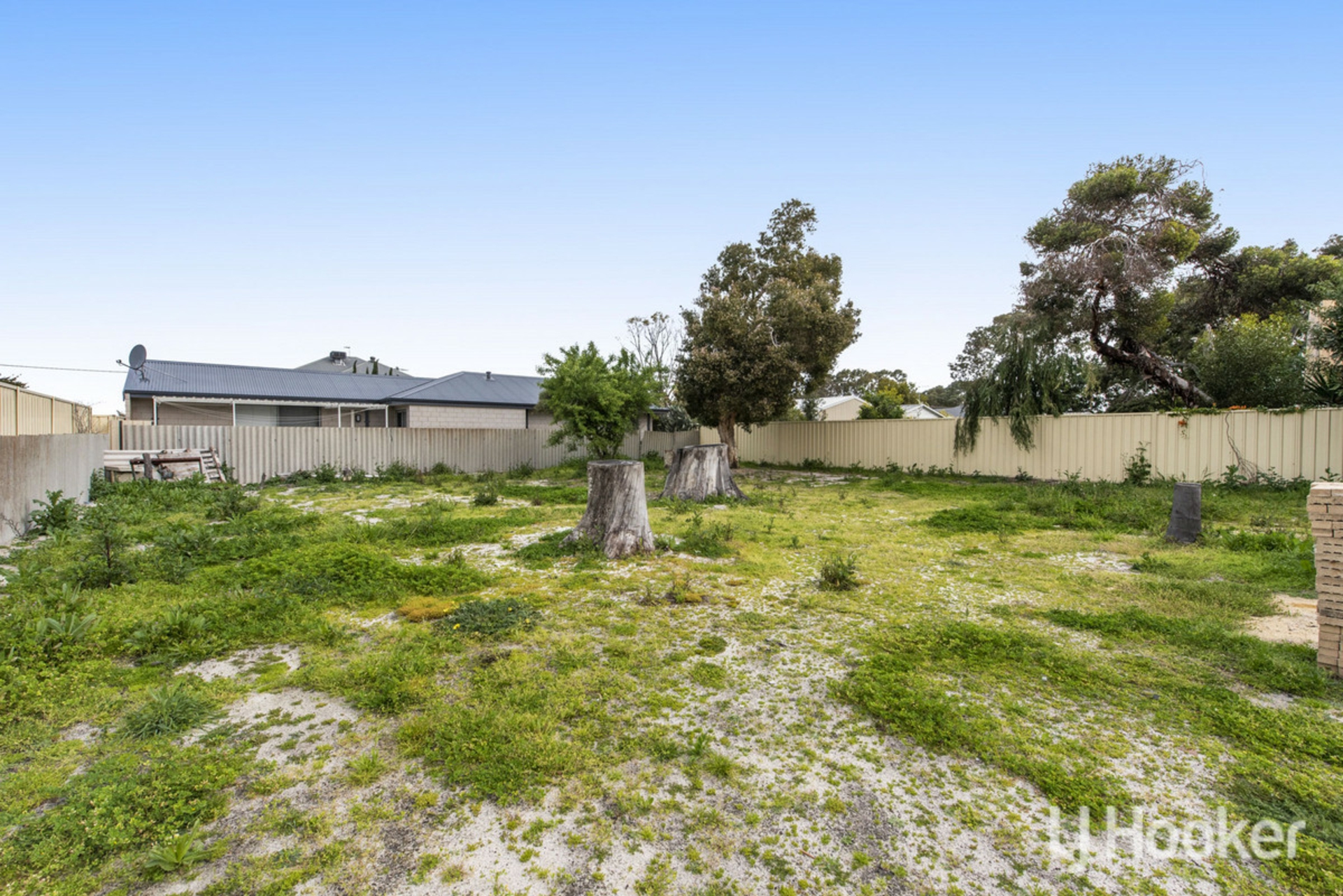 9 Brooking Road — photo 14 of 15