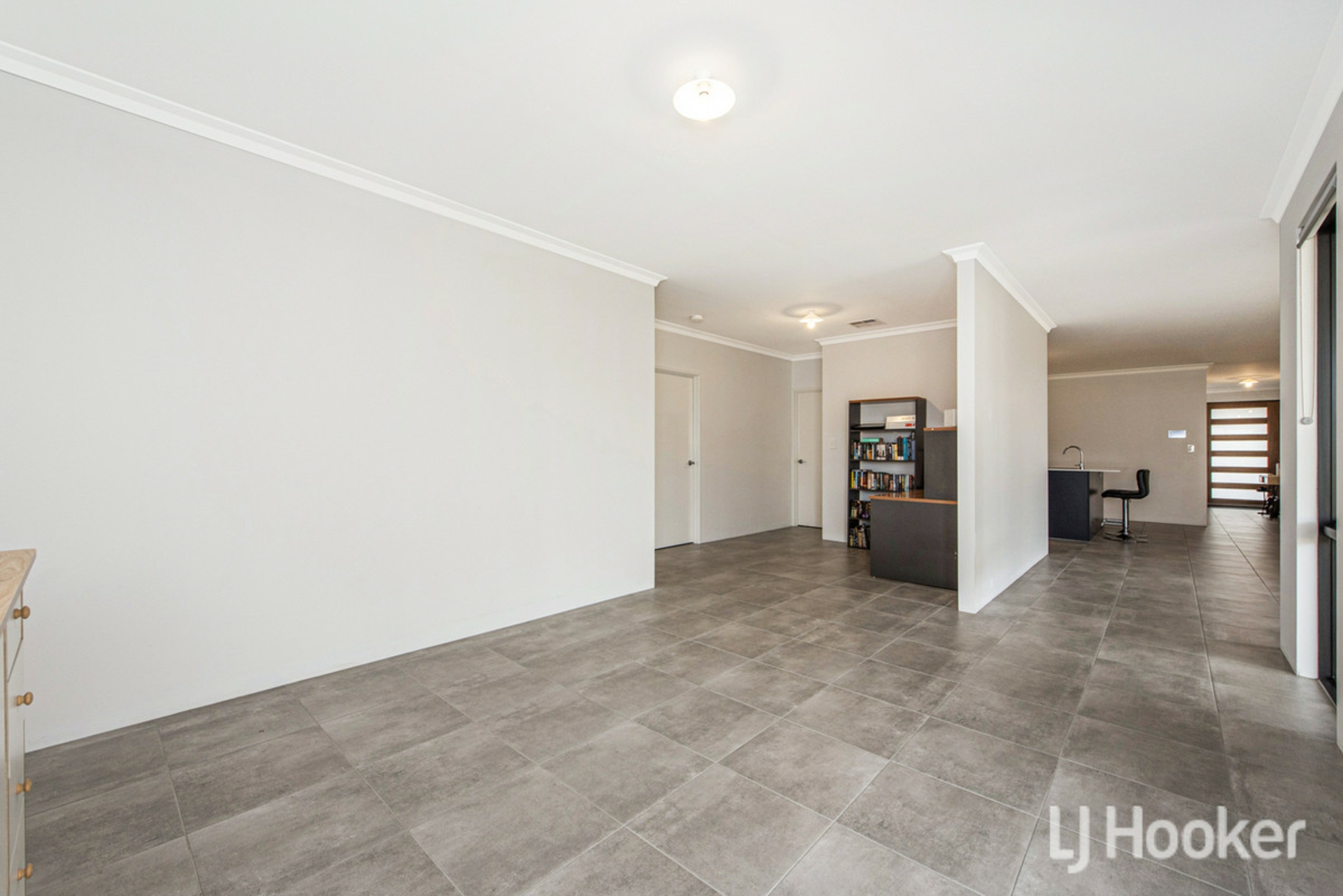 13 Ramillies Approach — photo 14 of 29