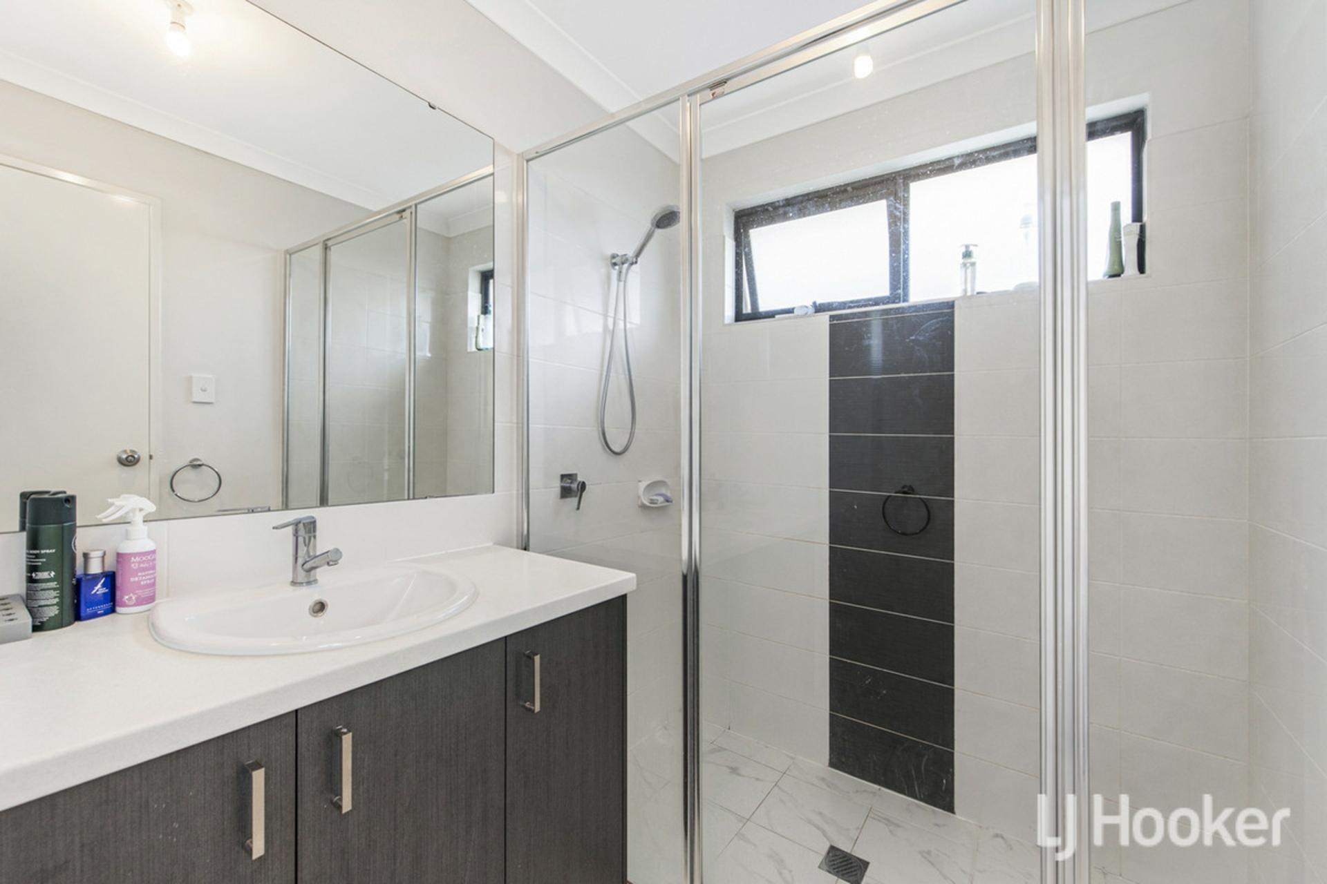 14 Langley Street — photo 5 of 24