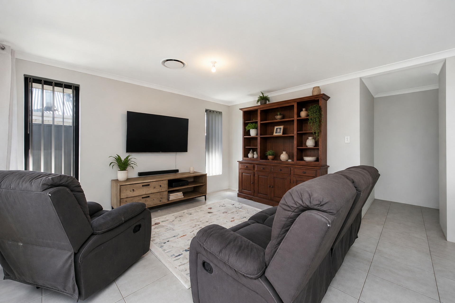 14 Langley Street — photo 7 of 24