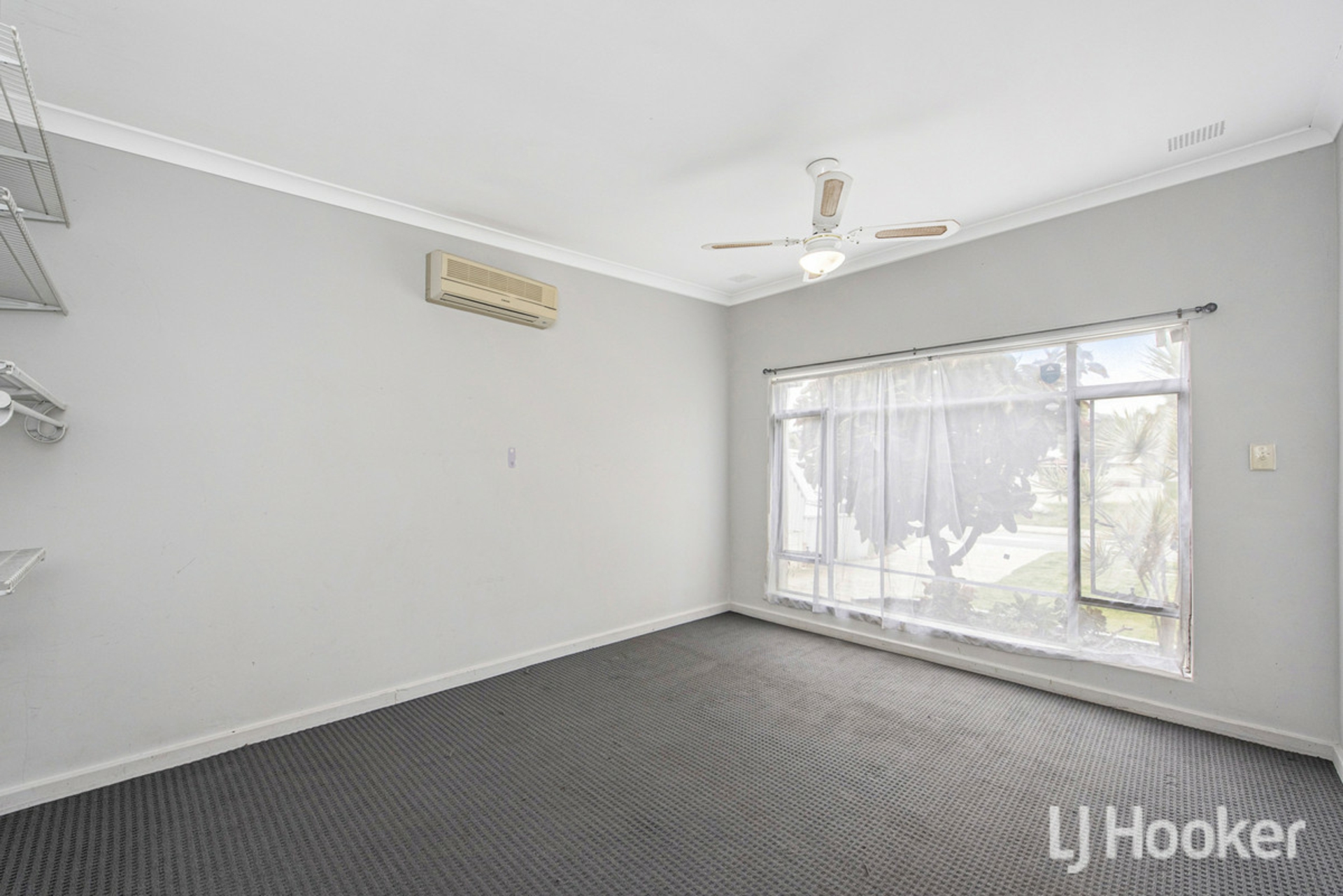 11 Challenger Road — photo 12 of 26