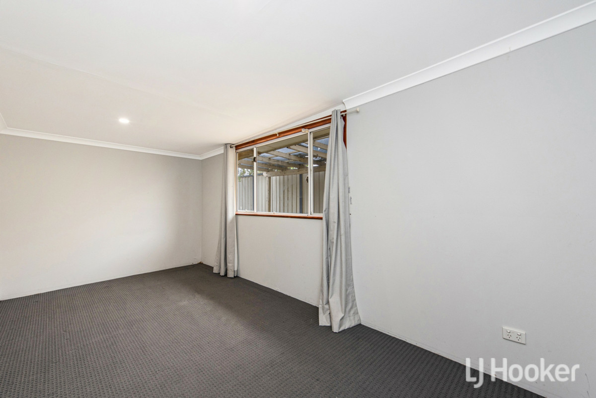 11 Challenger Road — photo 17 of 26