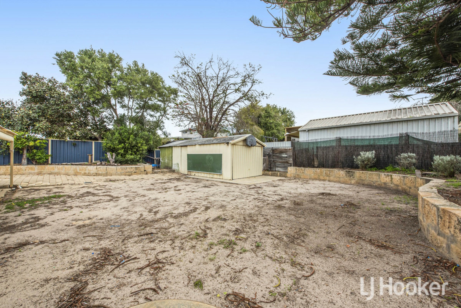 11 Challenger Road — photo 22 of 26