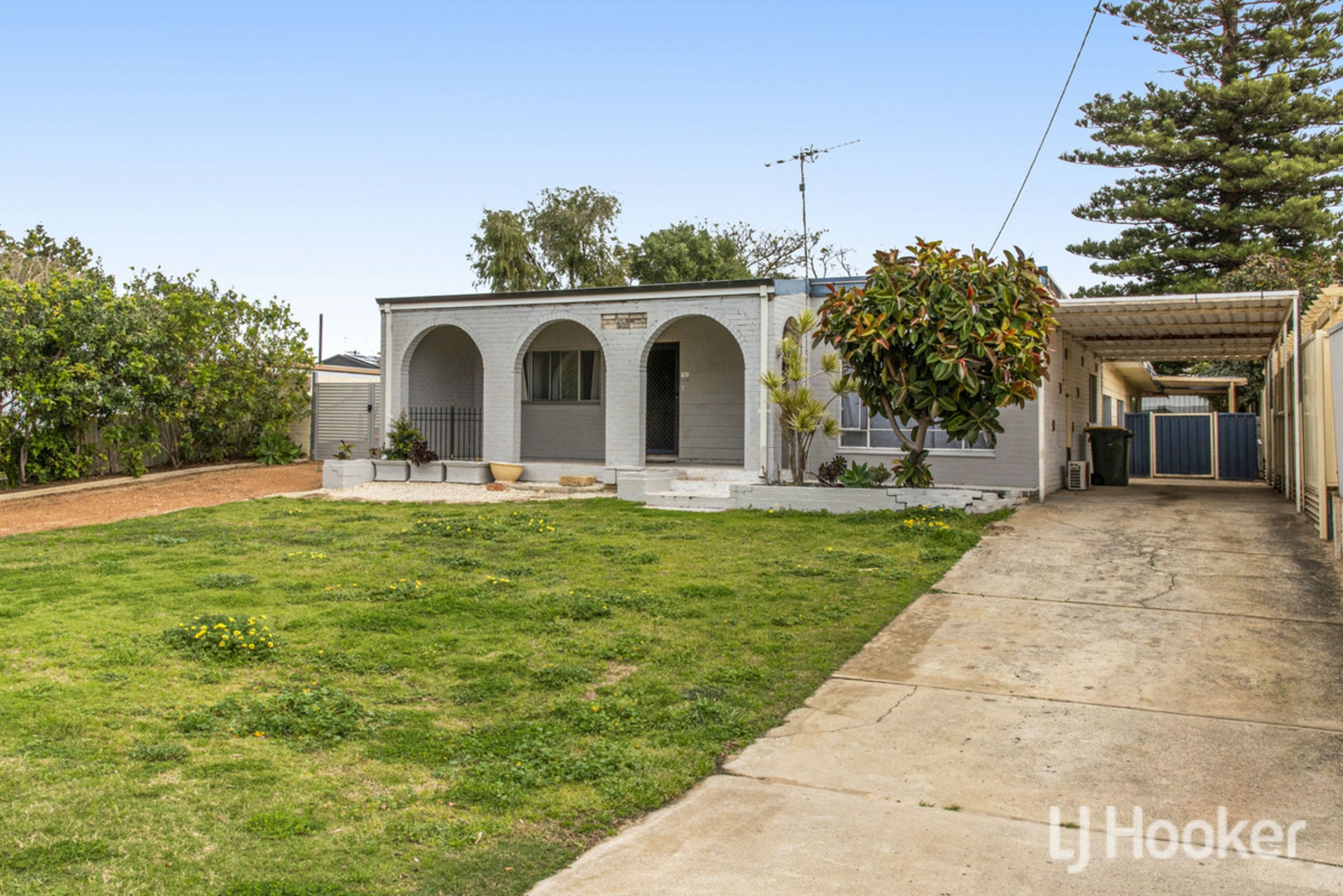 11 Challenger Road — photo 26 of 26