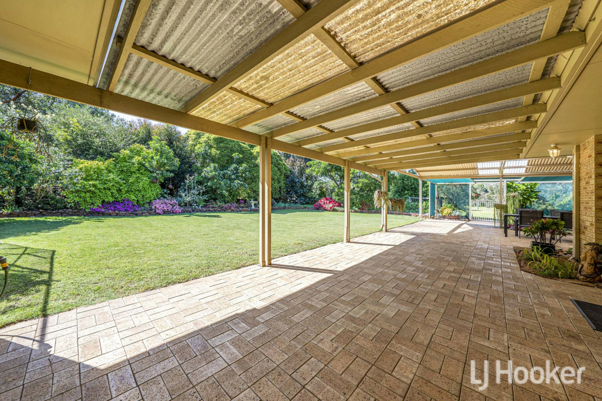 403 Mulga Drive — photo 14 of 30