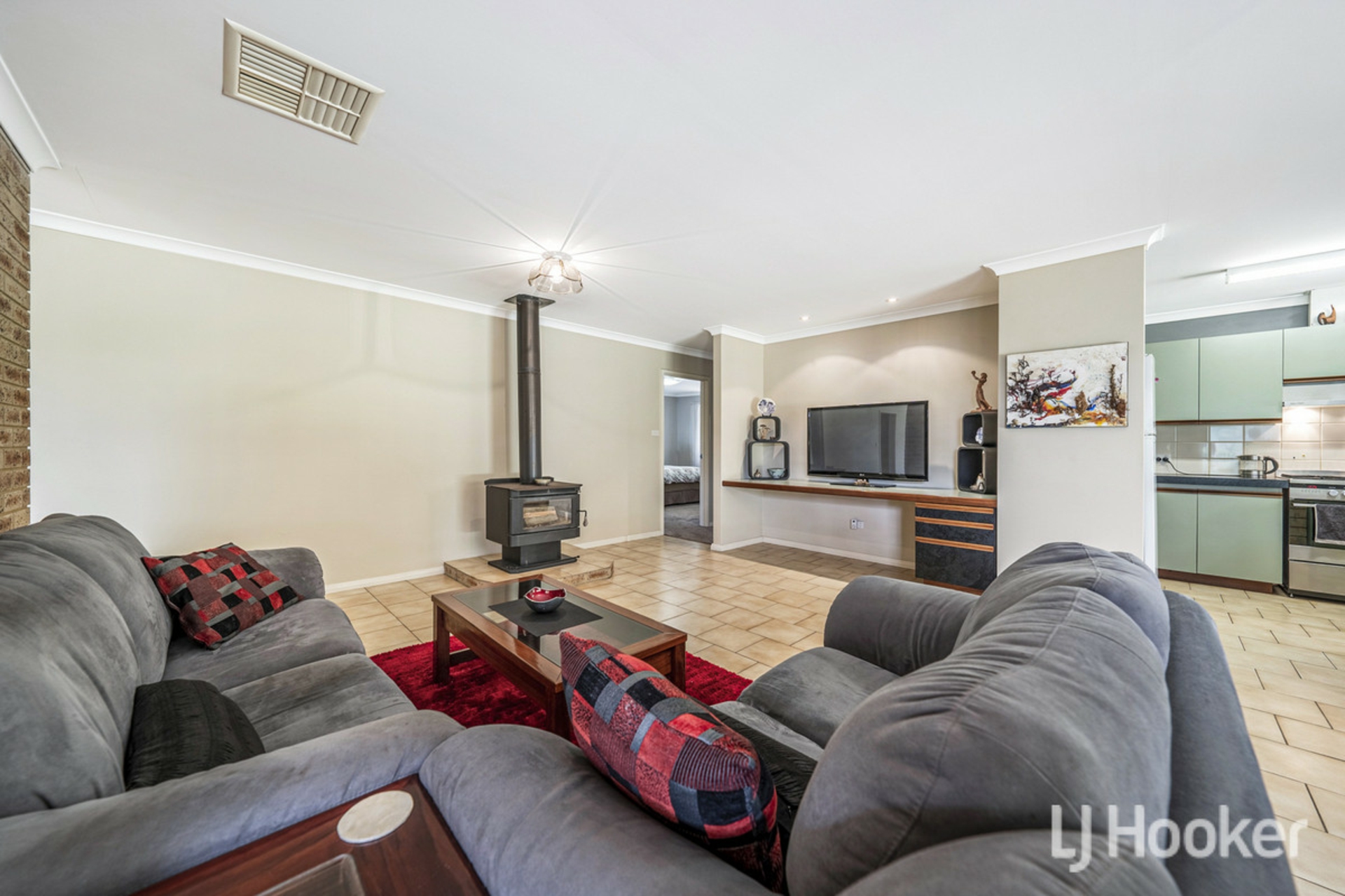 403 Mulga Drive — photo 18 of 30