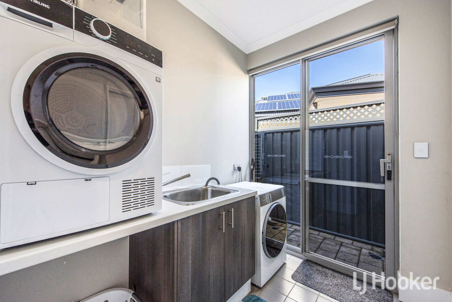 12 Bradley Street — photo 13 of 30