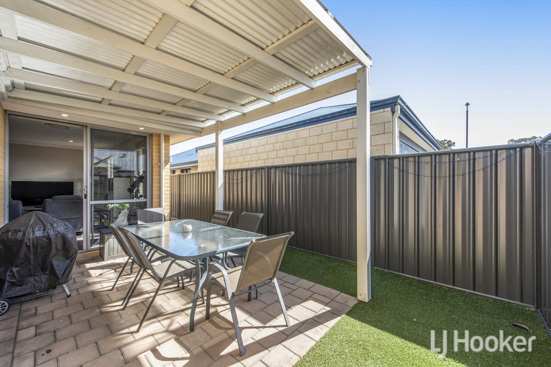 12 Bradley Street — photo 22 of 30