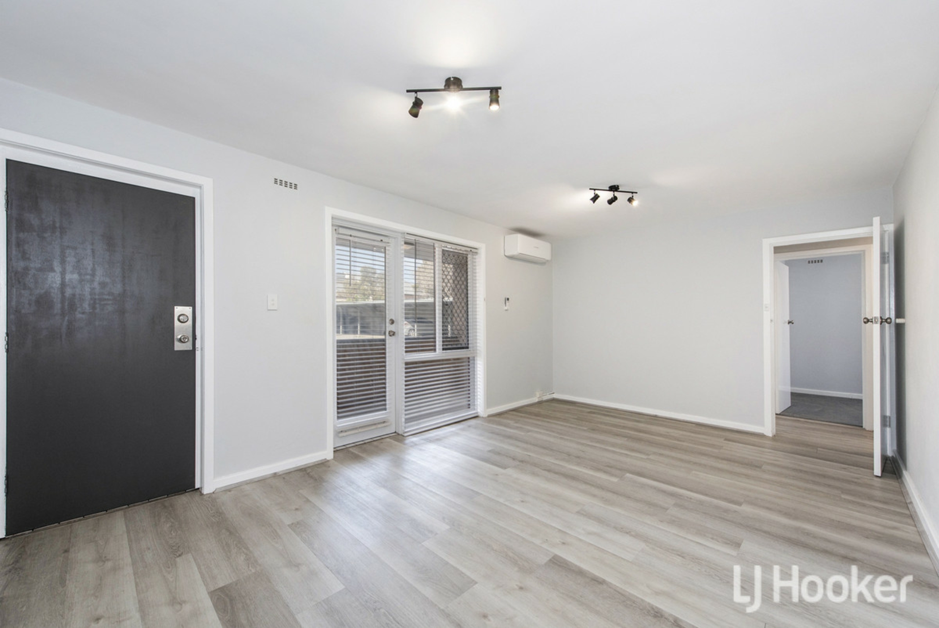 15/5 Carlisle Street — photo 4 of 26