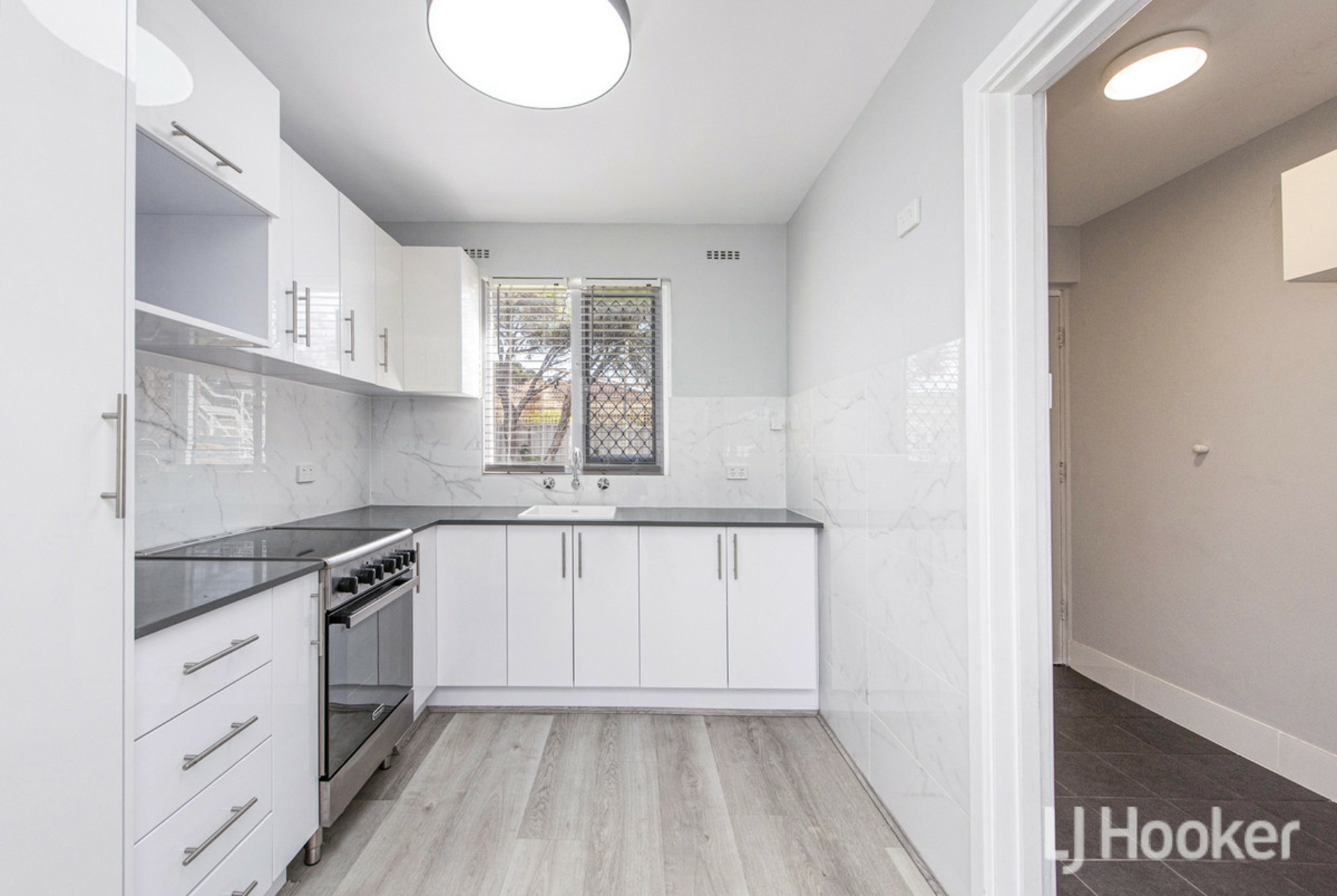 15/5 Carlisle Street — photo 7 of 26