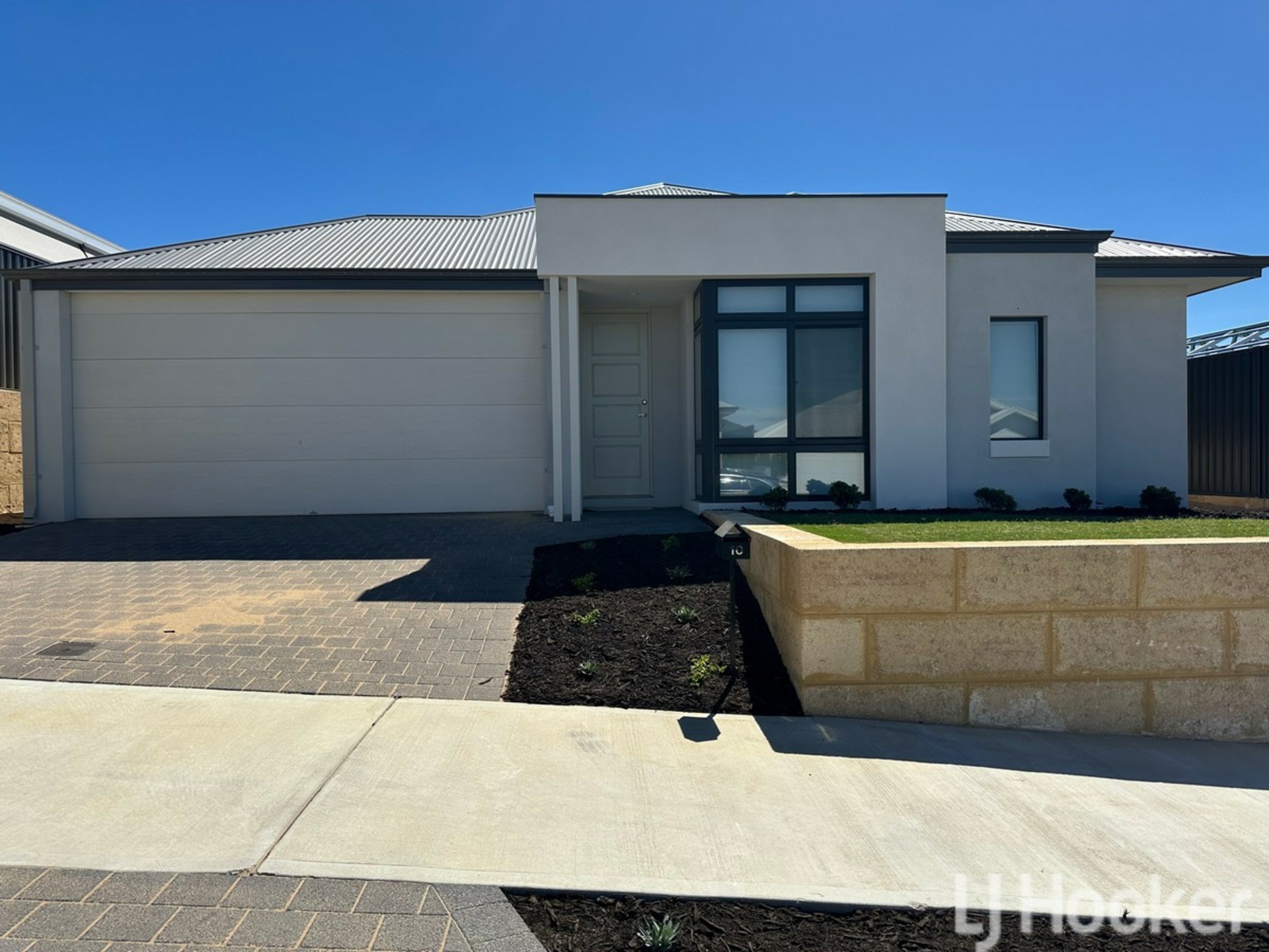 10 Bolsa Road — photo from LJ Hooker Mandurah