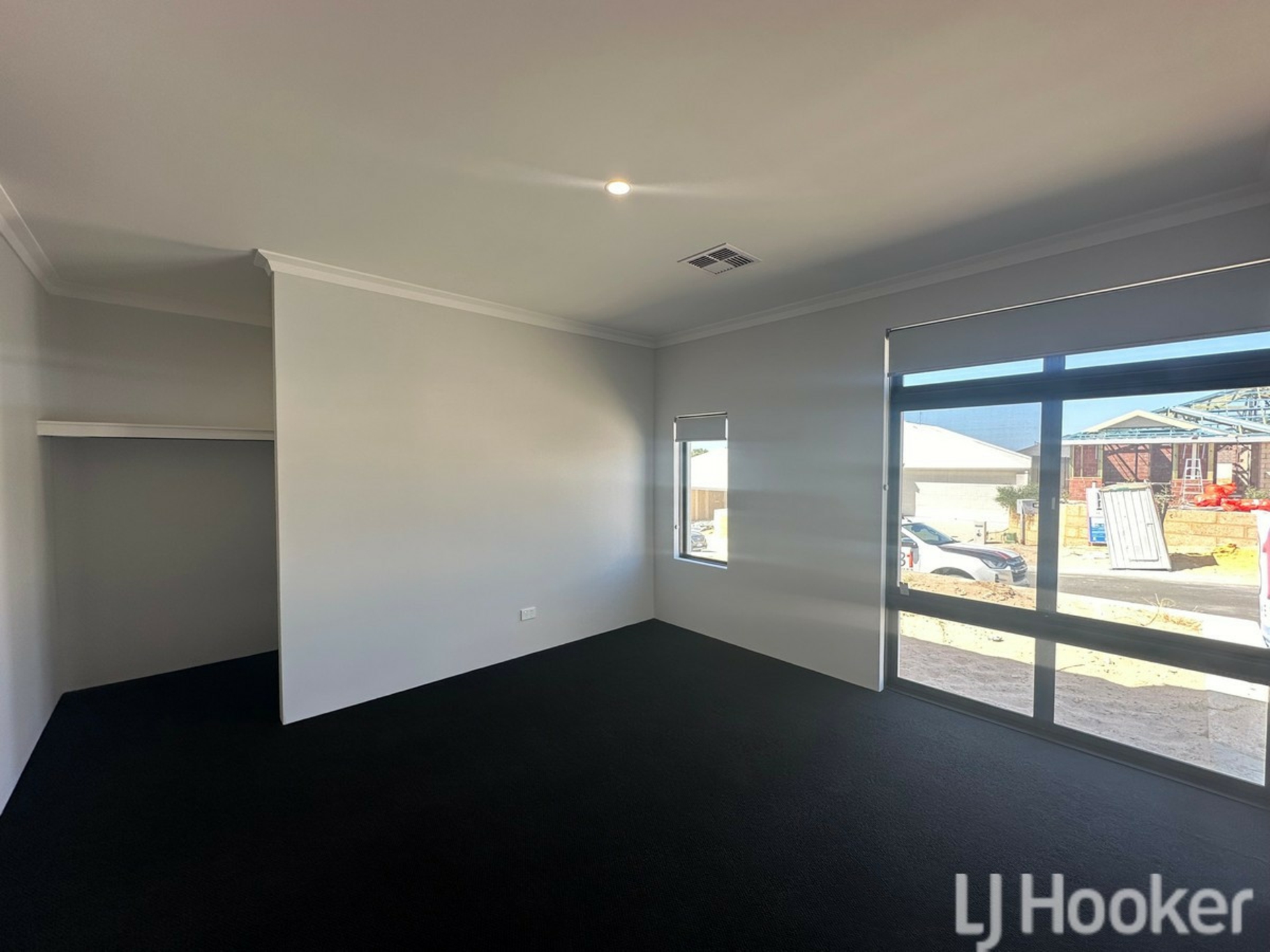 10 Bolsa Road — photo 3 of 19