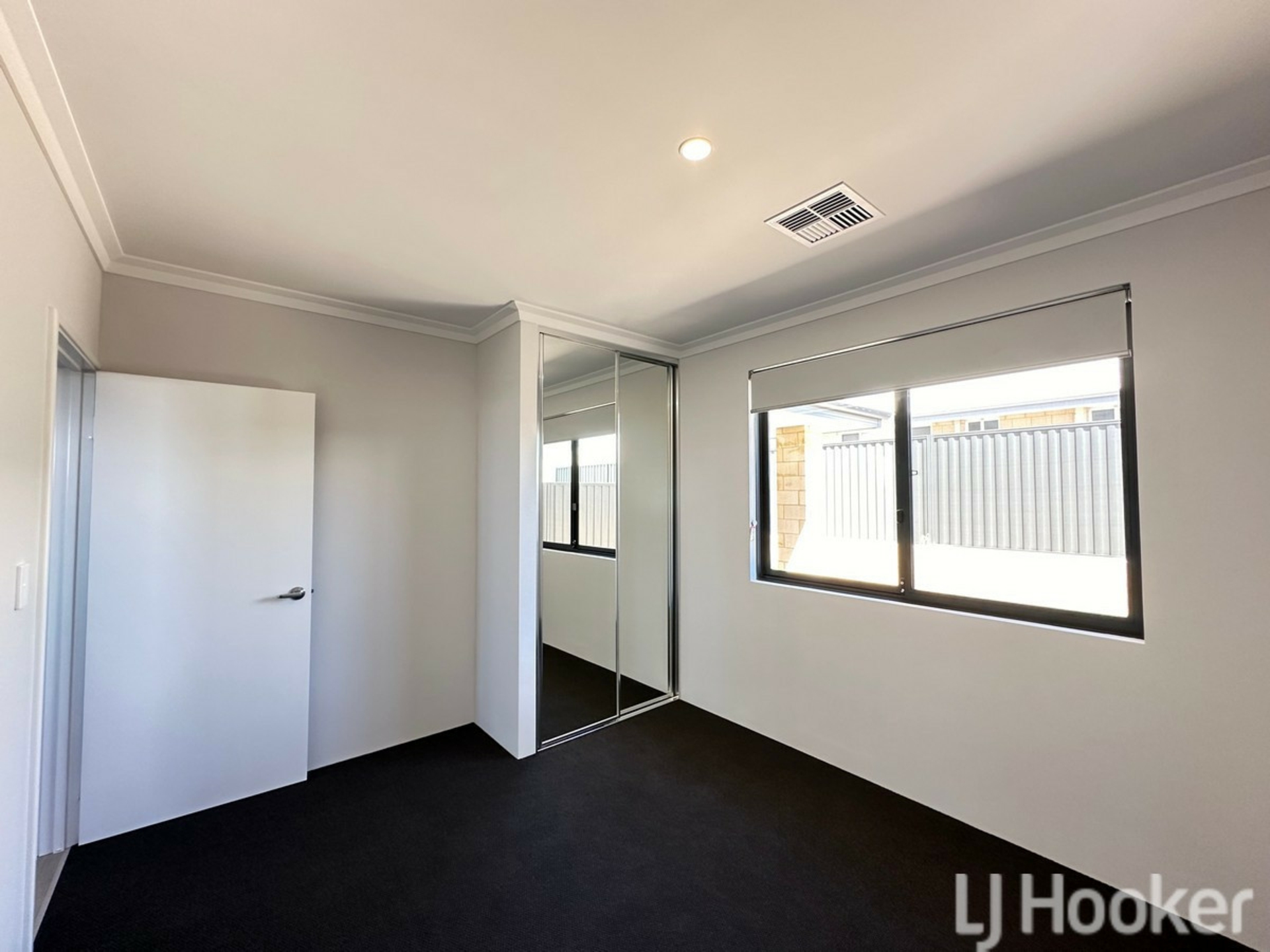 10 Bolsa Road — photo 16 of 19