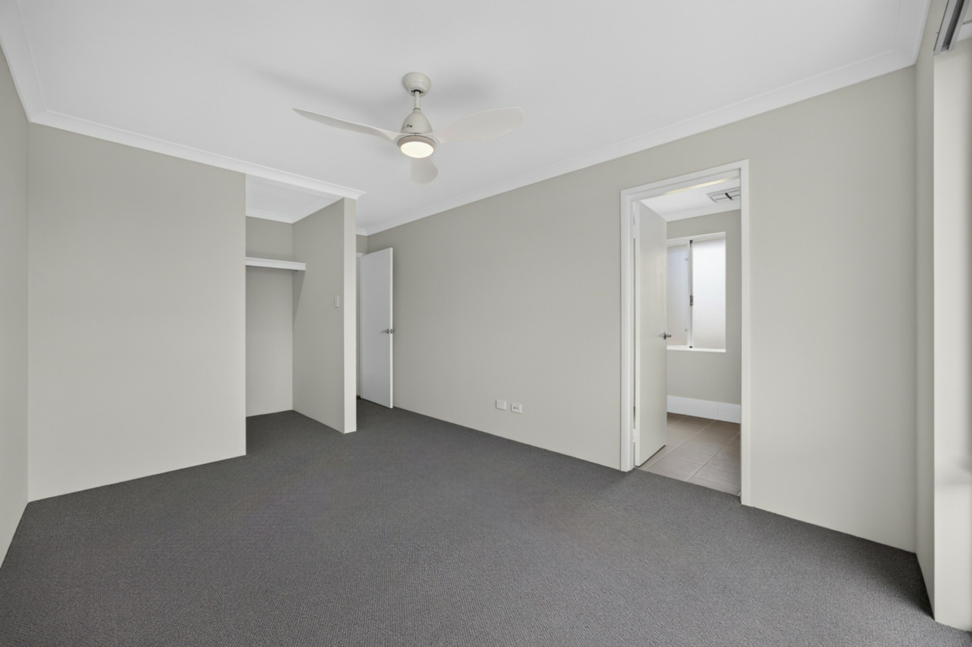 19 Rosewood Avenue — photo 10 of 18