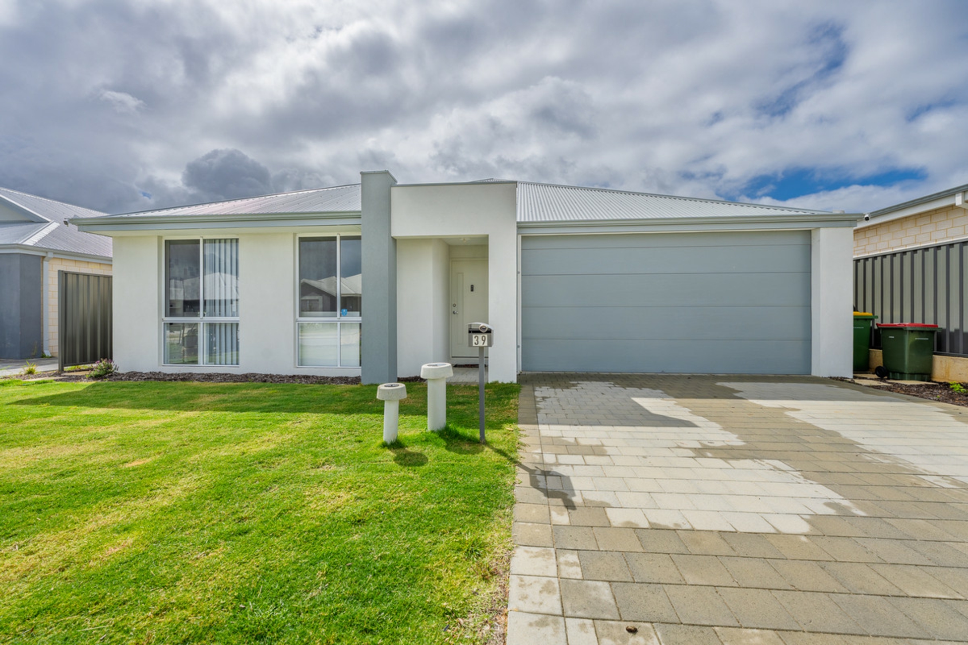 39 Espirit Way — photo from LJ Hooker Mandurah