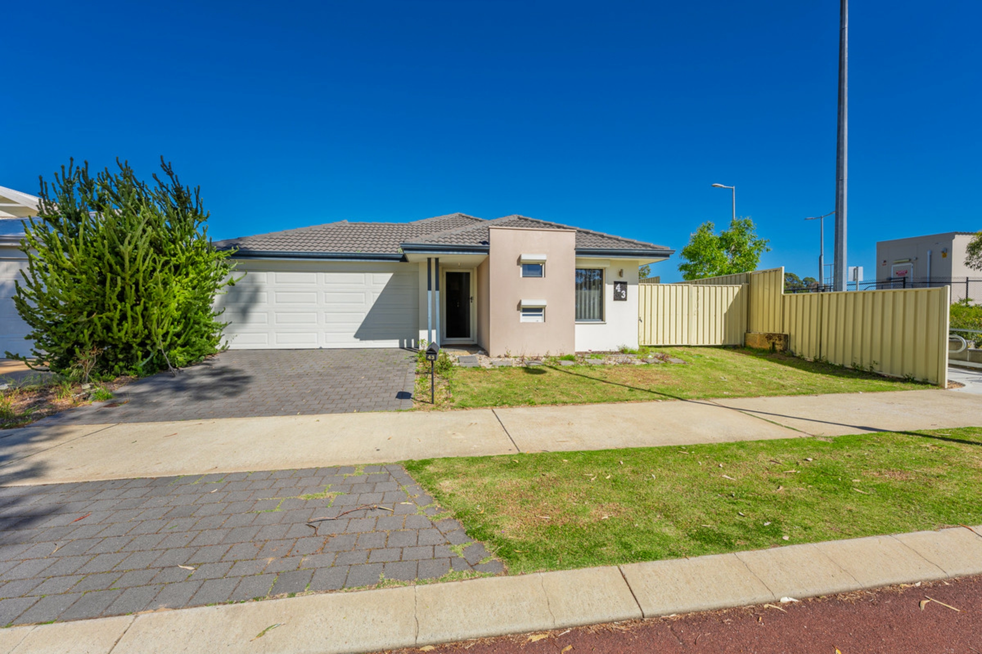 43 Arramall Trail — photo from LJ Hooker Mandurah