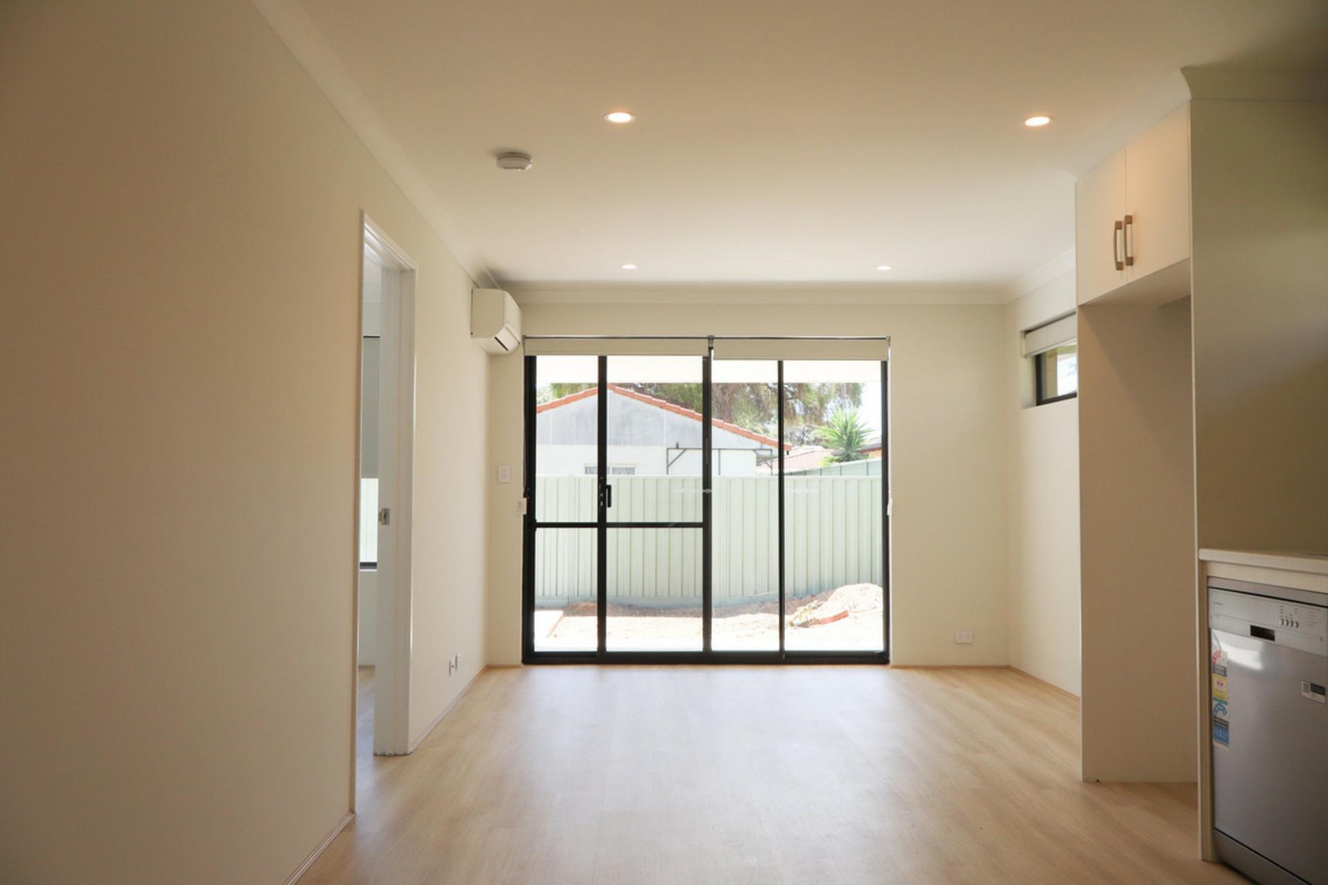 35B Thomson Street — photo 3 of 15