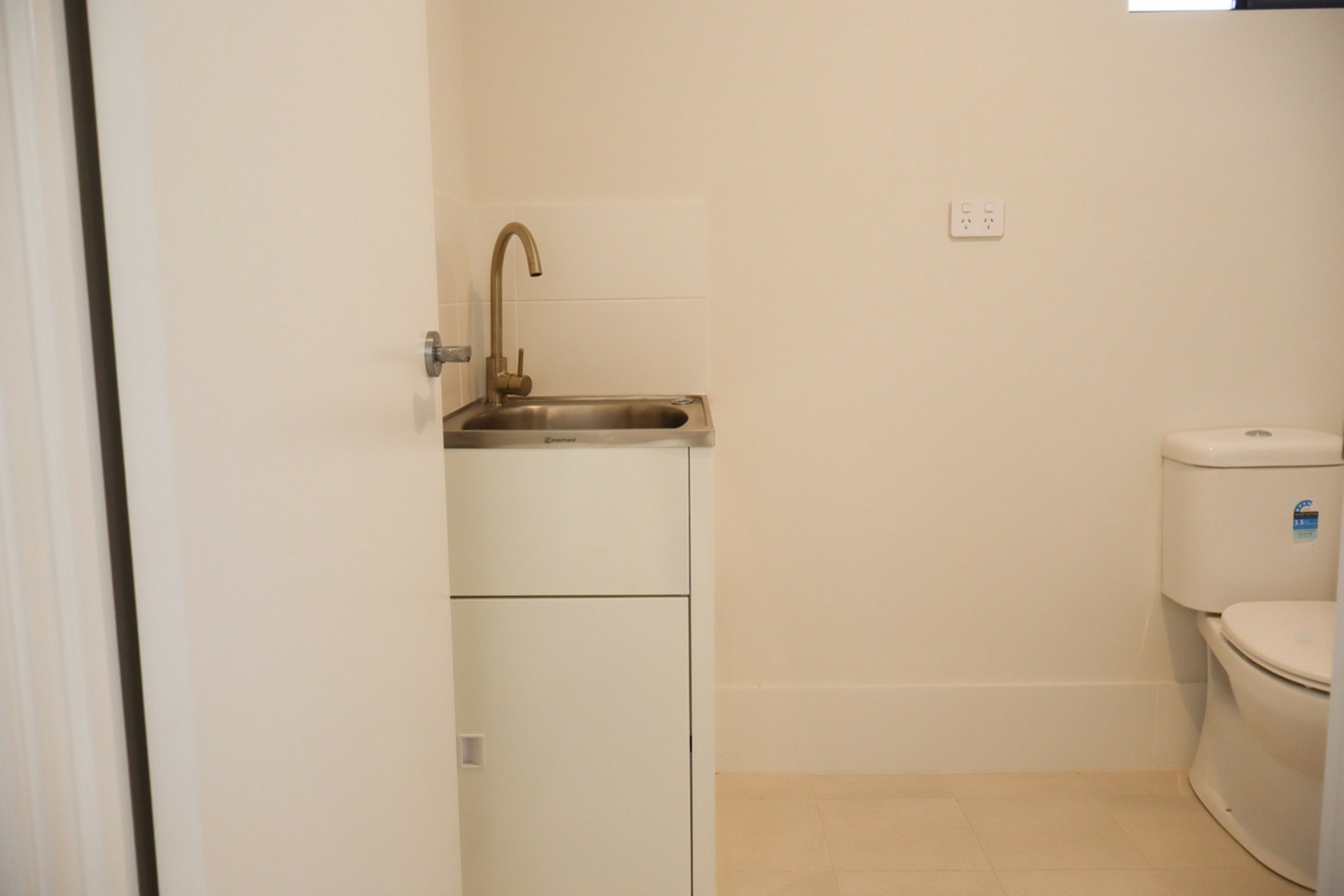 35B Thomson Street — photo 14 of 15
