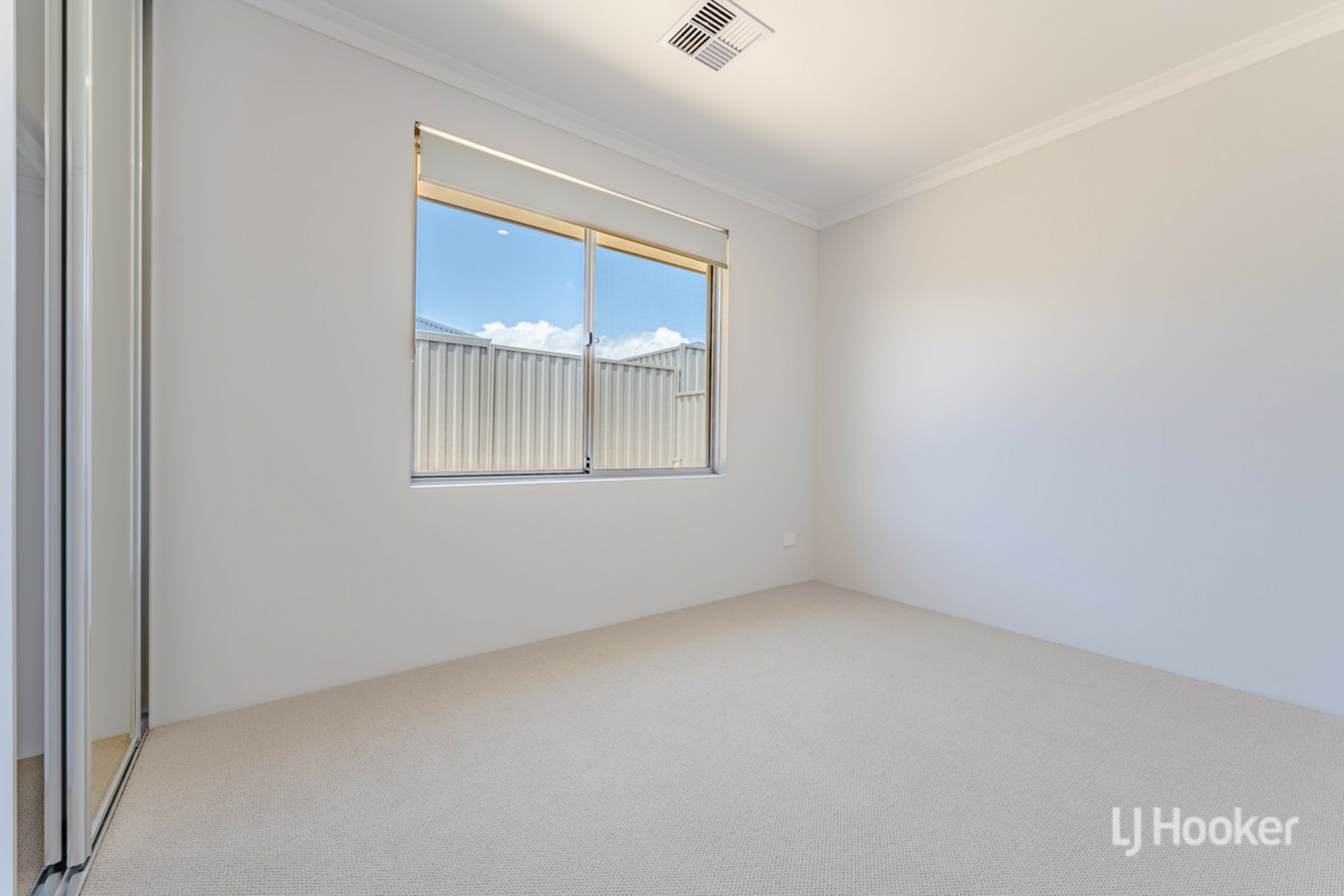 18 Belford Road — photo 10 of 11