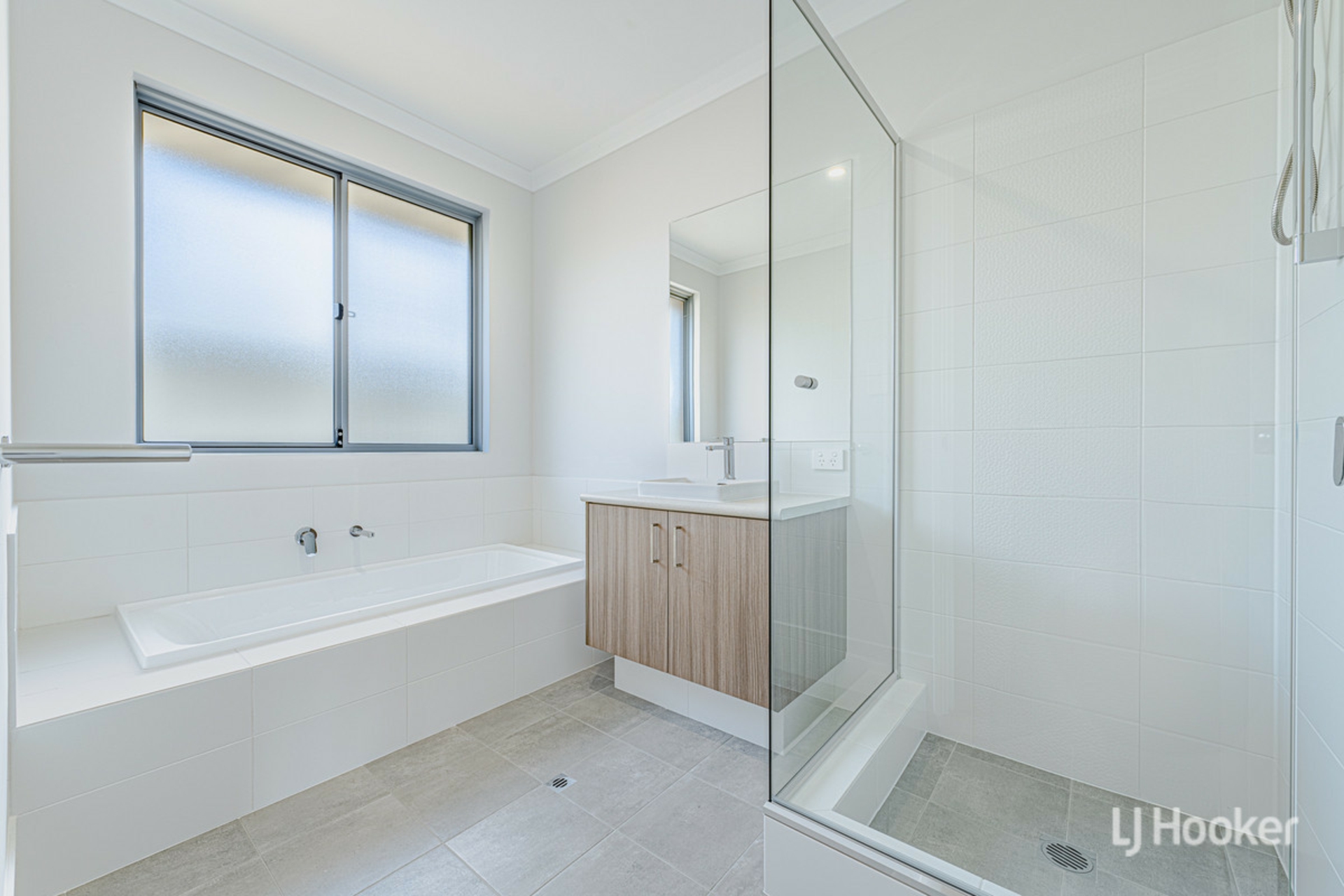 18 Belford Road — photo 11 of 11