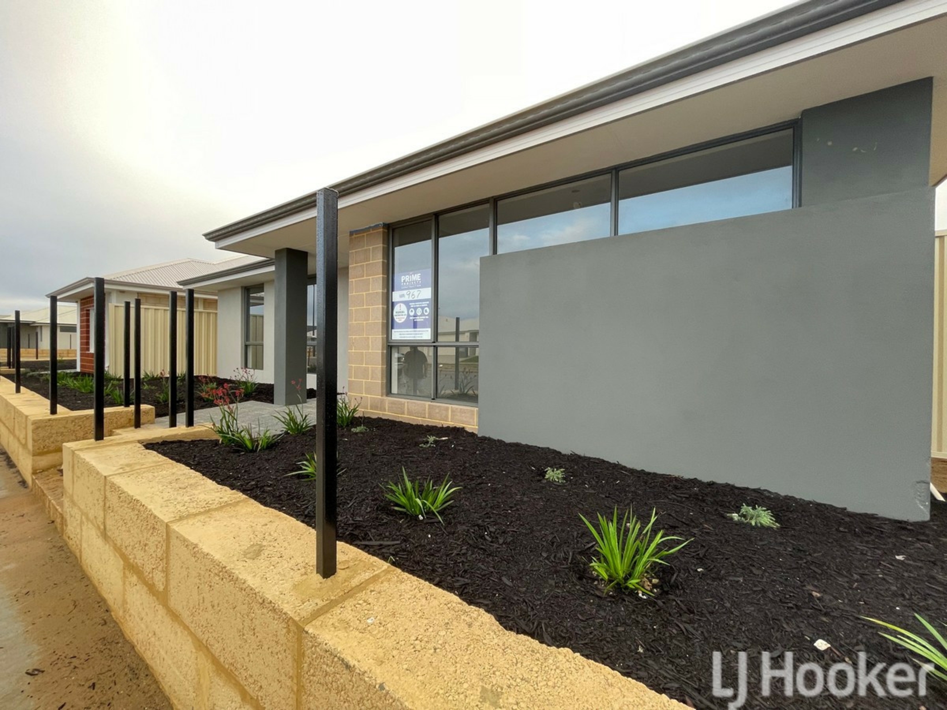 61 Dandaragan Drive — photo 12 of 13