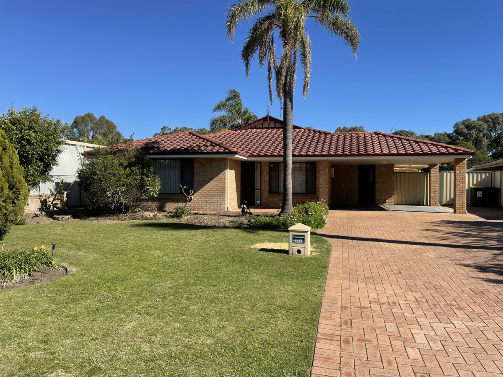 22 Fairway Crescent — photo from LJ Hooker Mandurah