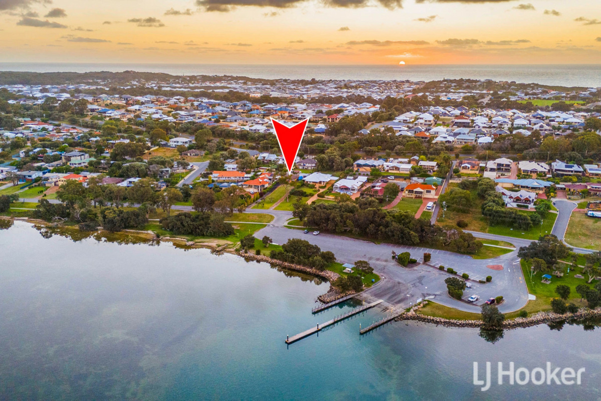 192 Estuary Road — photo from LJ Hooker Mandurah