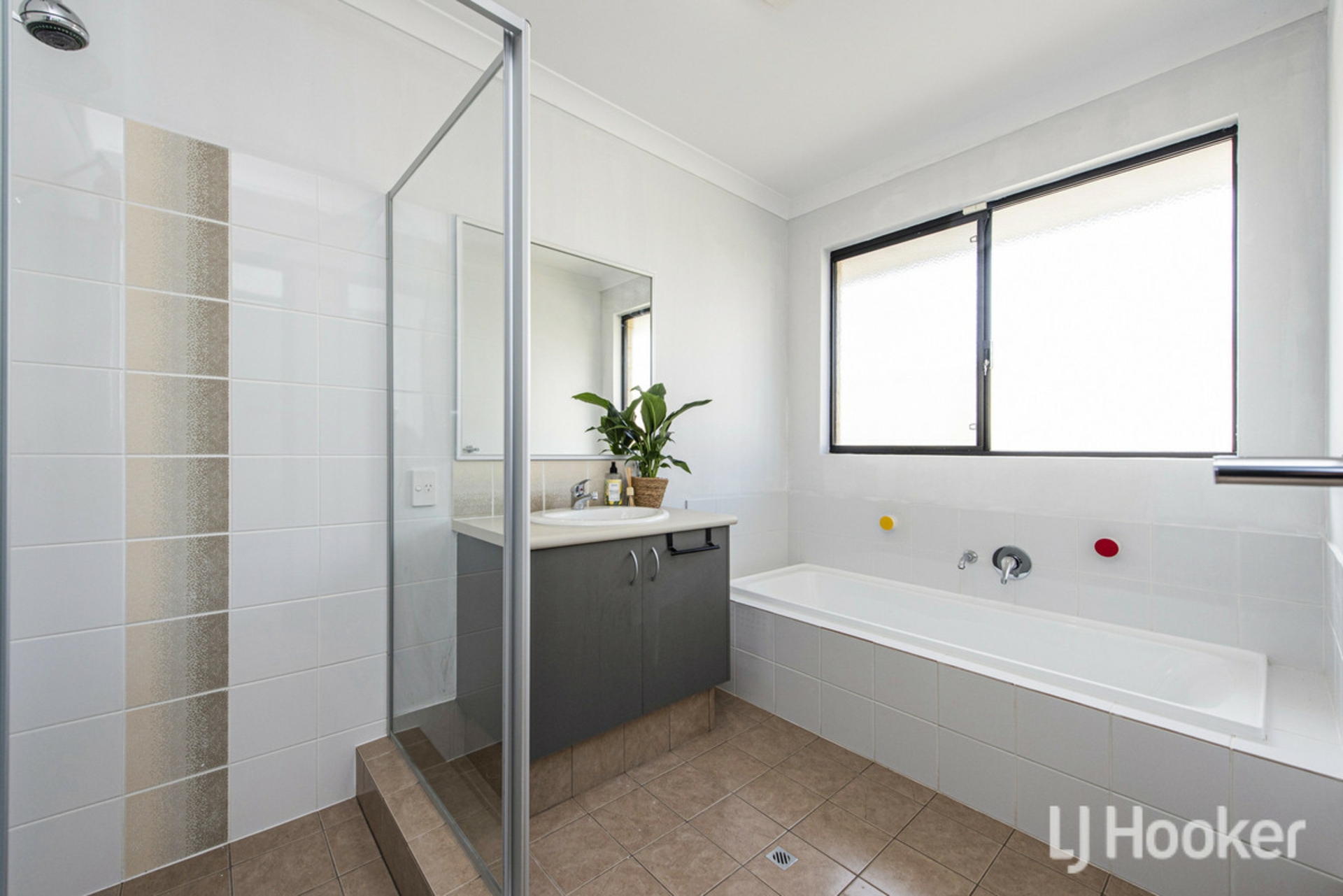 20 Wayside Court — photo 10 of 30