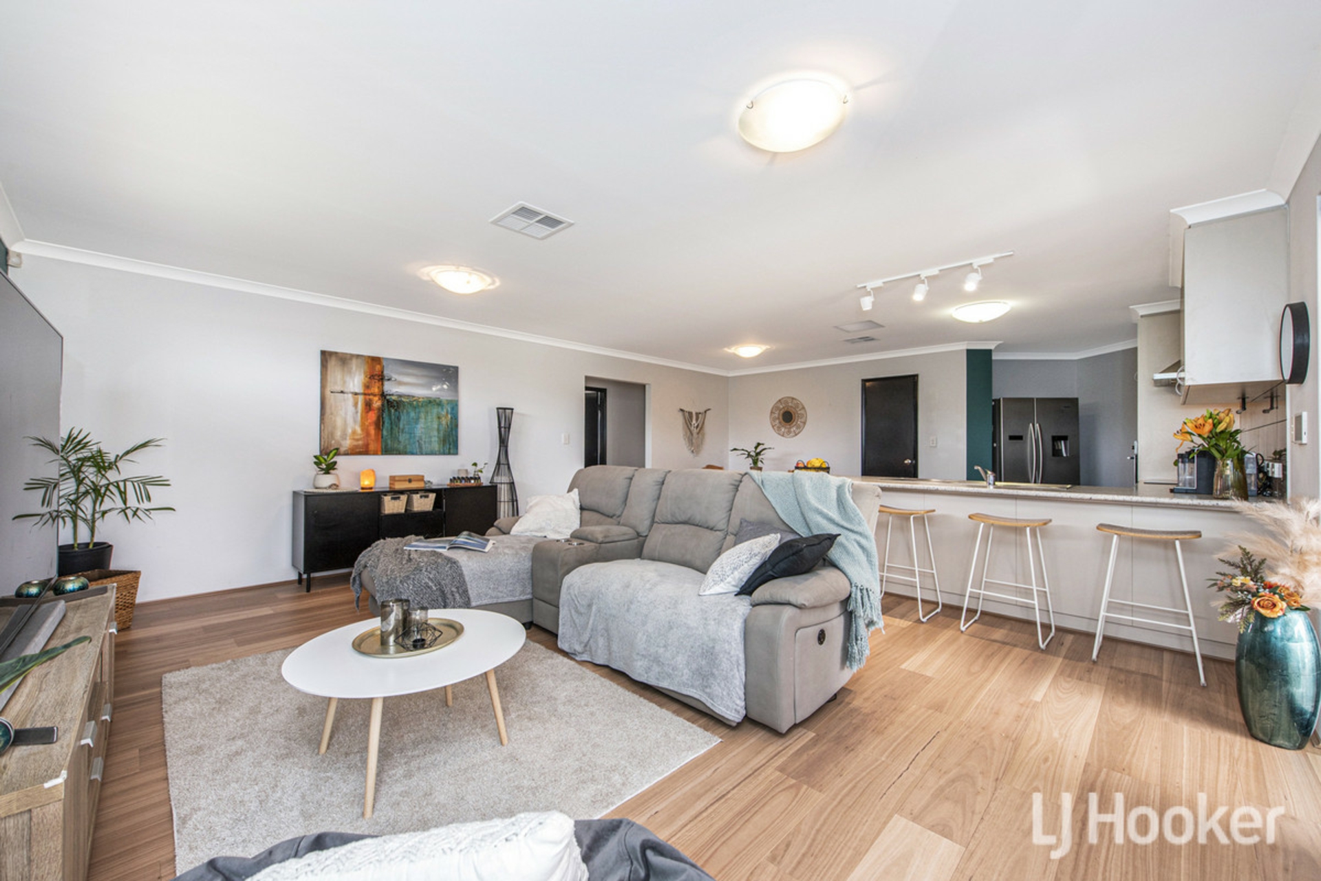 20 Wayside Court — photo 13 of 30