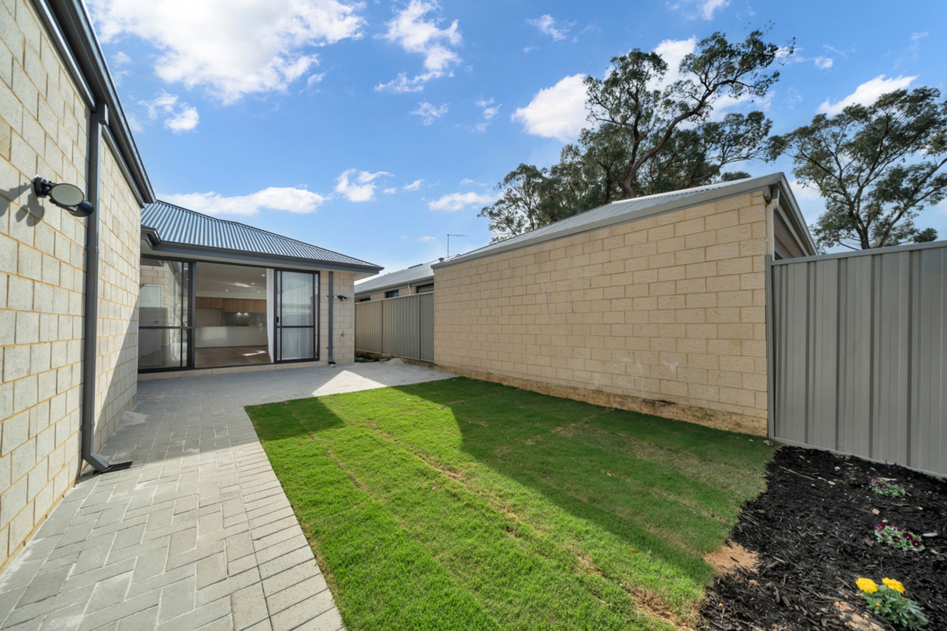 69 Somerford Promenade — photo 19 of 20