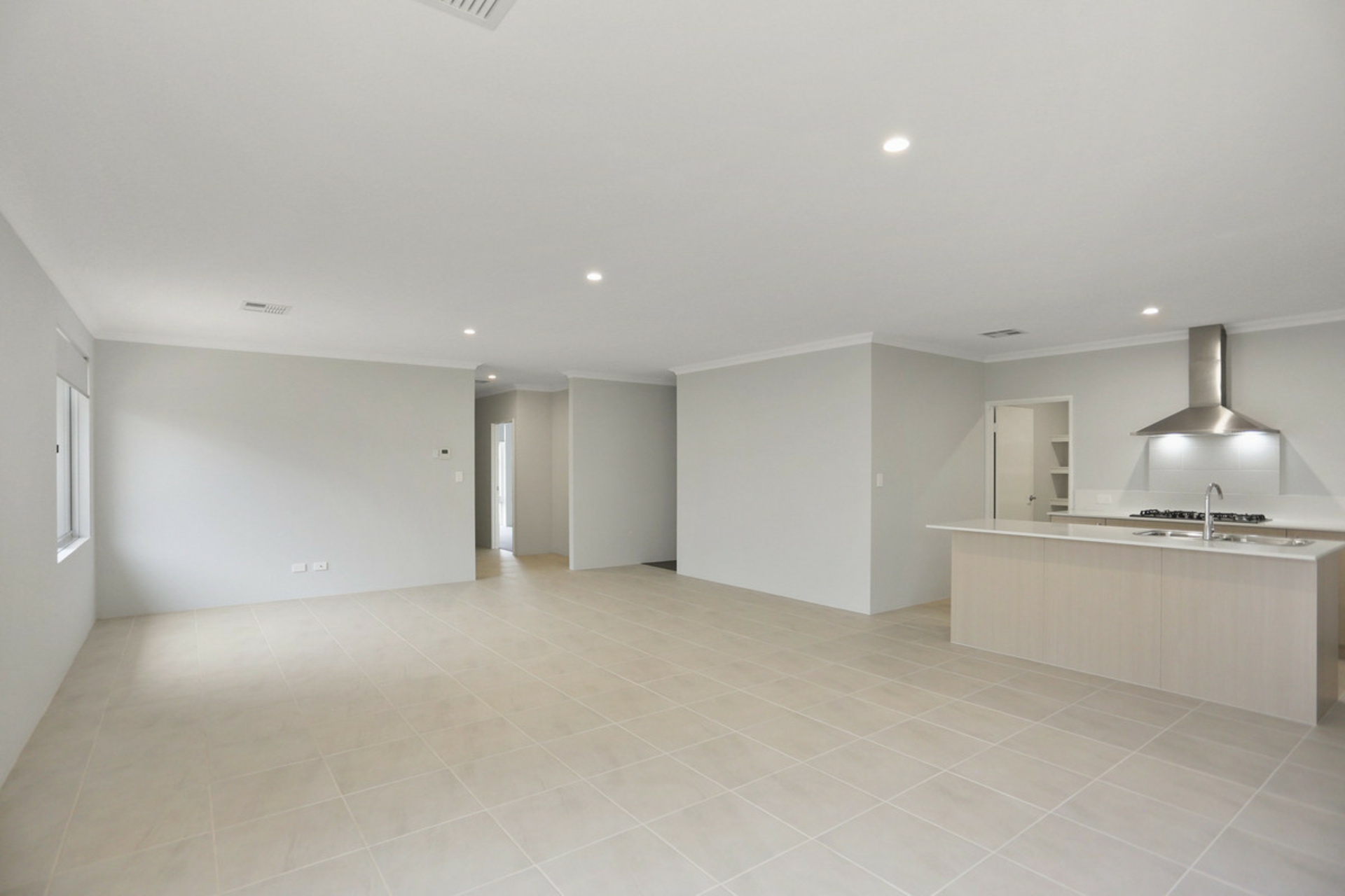 17 Huntington Street — photo 8 of 13