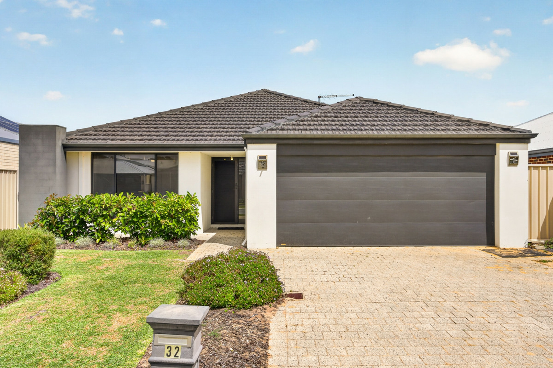 32 Longmeadow Vista — photo from LJ Hooker Mandurah