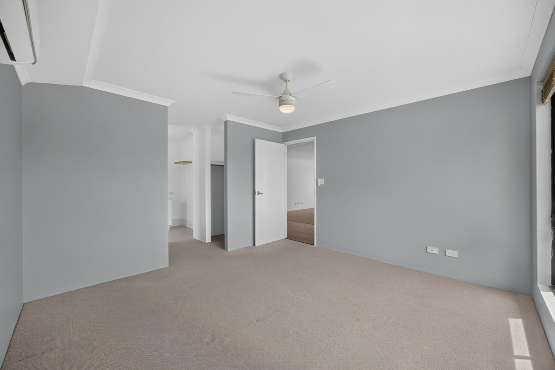 32 Longmeadow Vista — photo 9 of 17