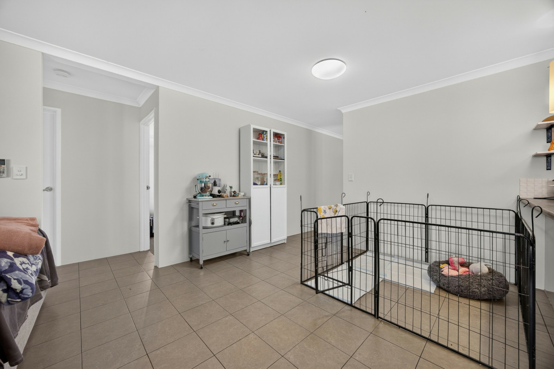 40 Dunning Street — photo 2 of 17