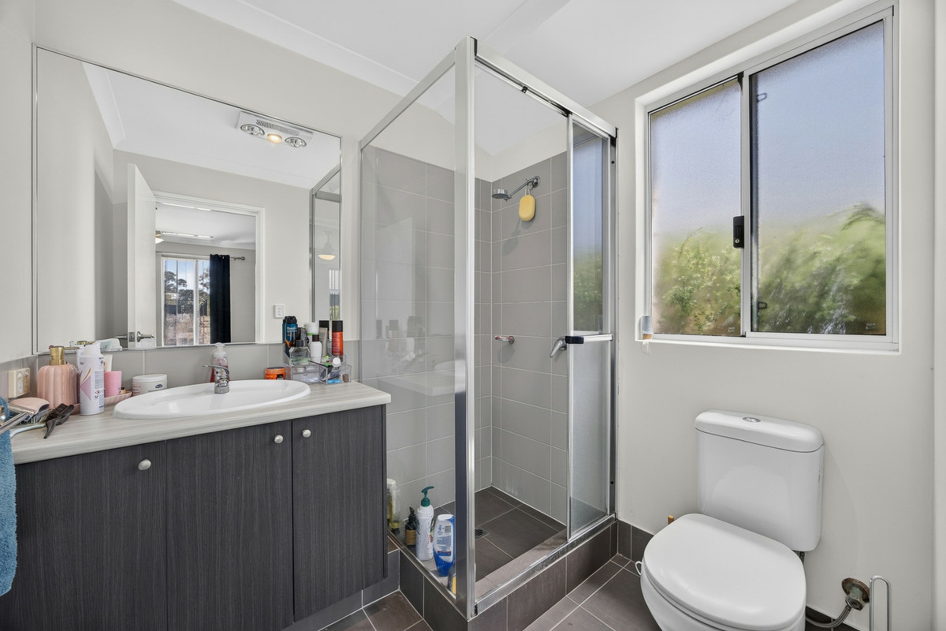 40 Dunning Street — photo 10 of 17