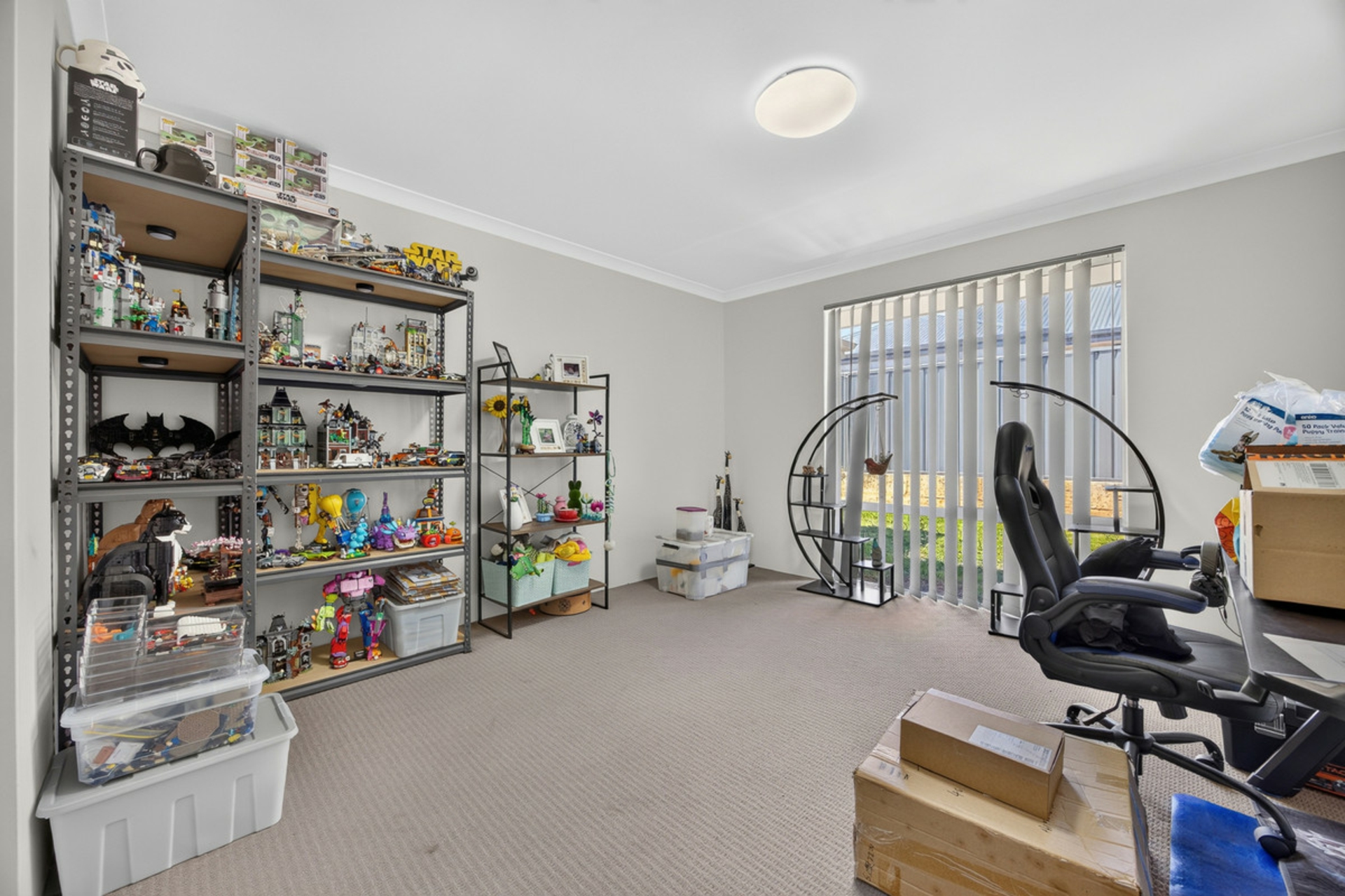 40 Dunning Street — photo 12 of 17