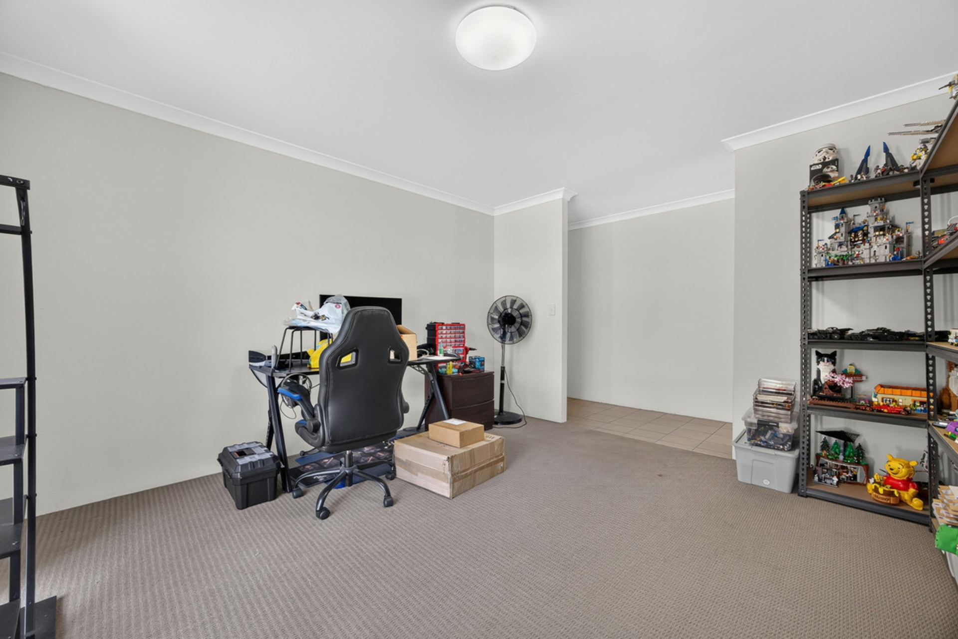 40 Dunning Street — photo 13 of 17