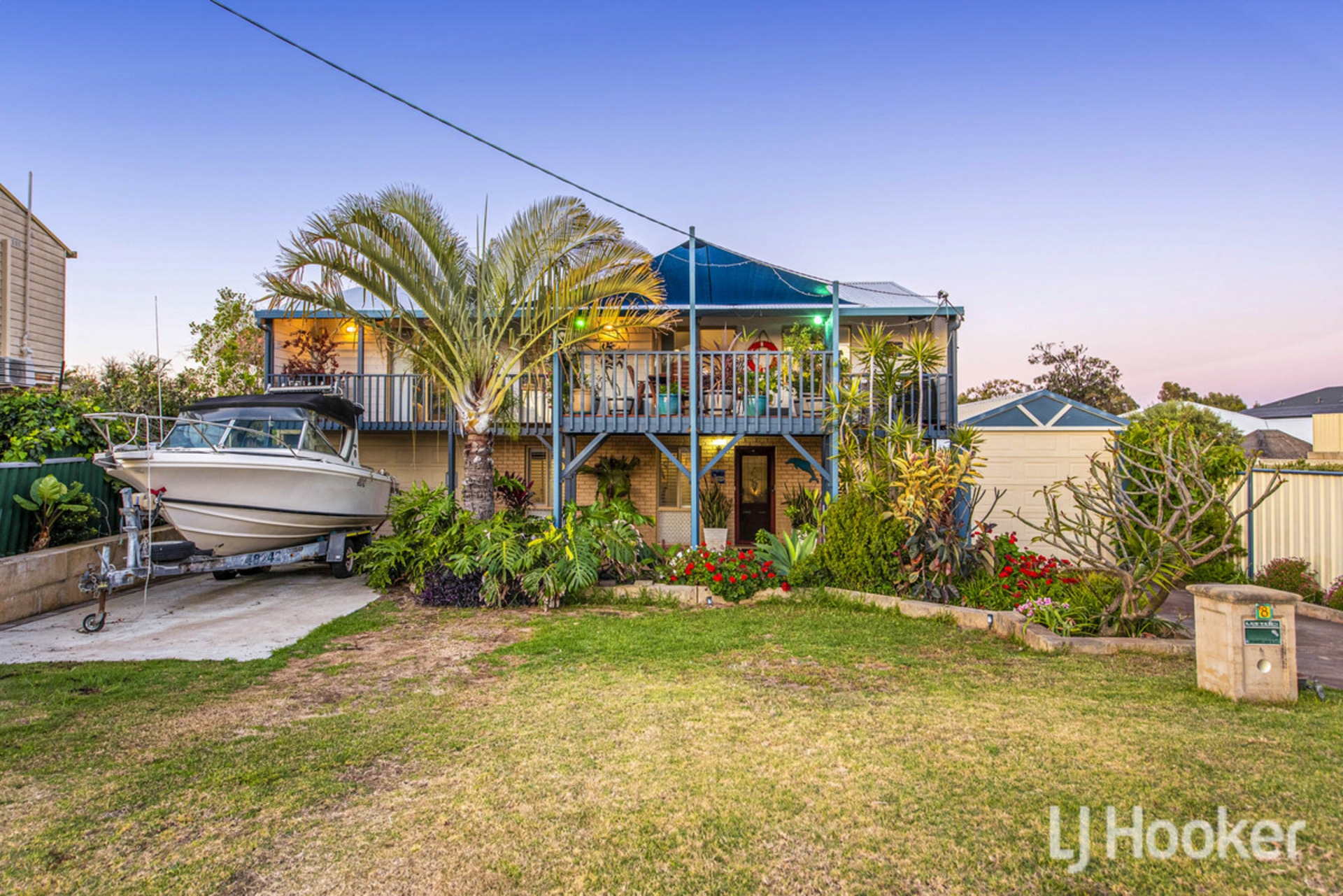 8 Atwick Court — photo from LJ Hooker Mandurah