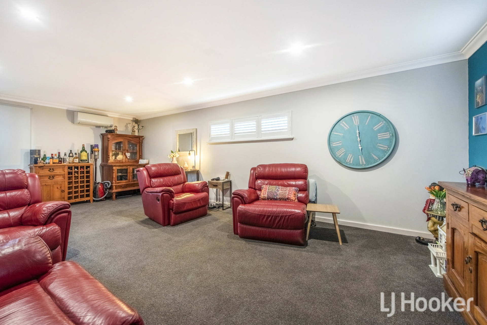 8 Atwick Court — photo 14 of 30