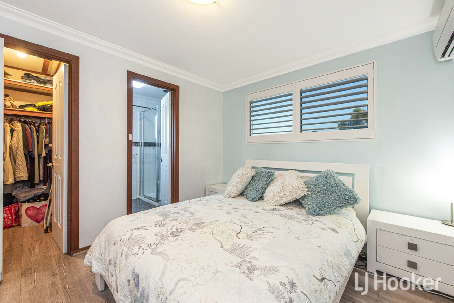 8 Atwick Court — photo 16 of 30