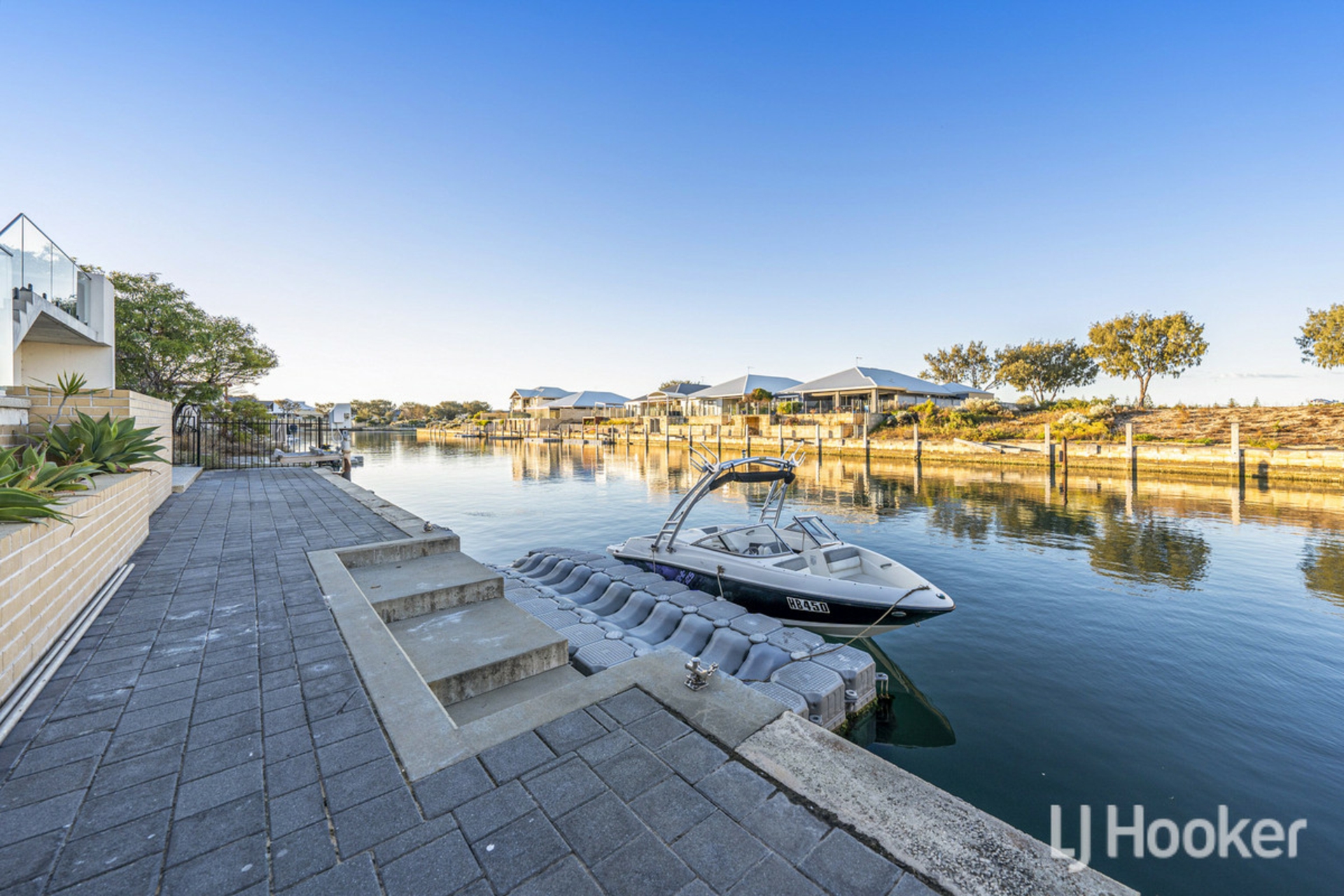 52 Southport Boulevard — photo 15 of 30
