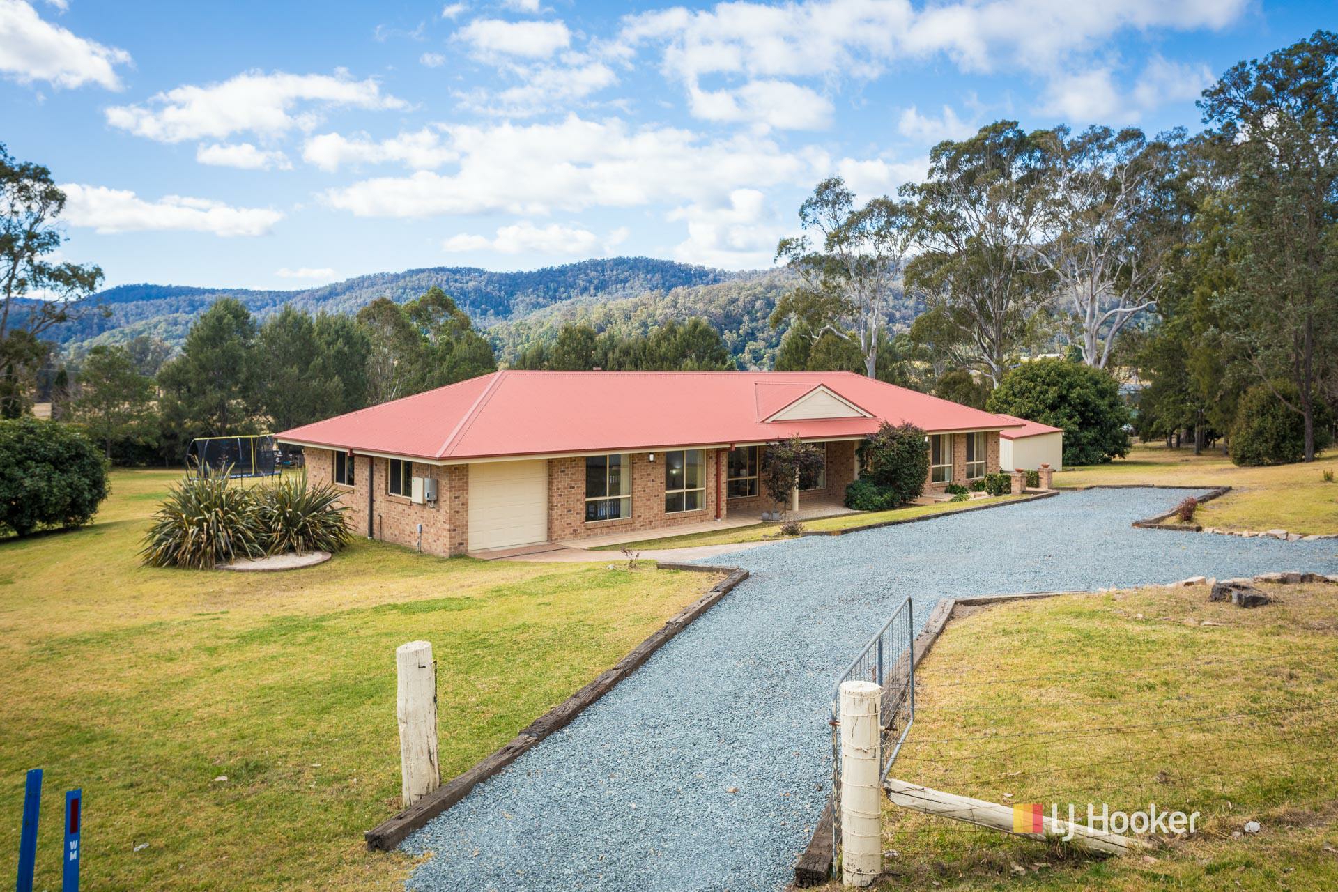 8 Cabarita Lane, Bega