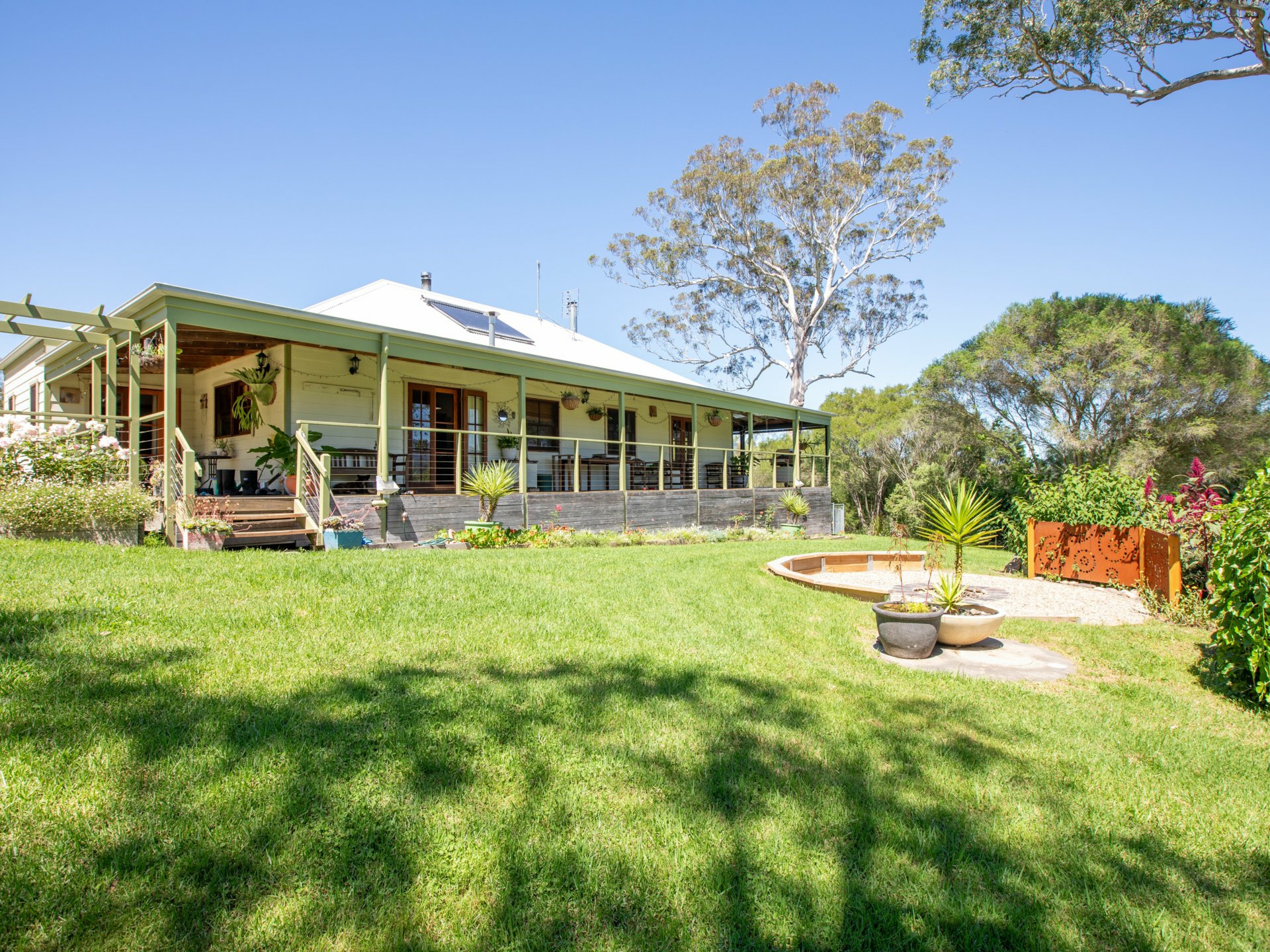 85 Scotland Yard Road, BEGA