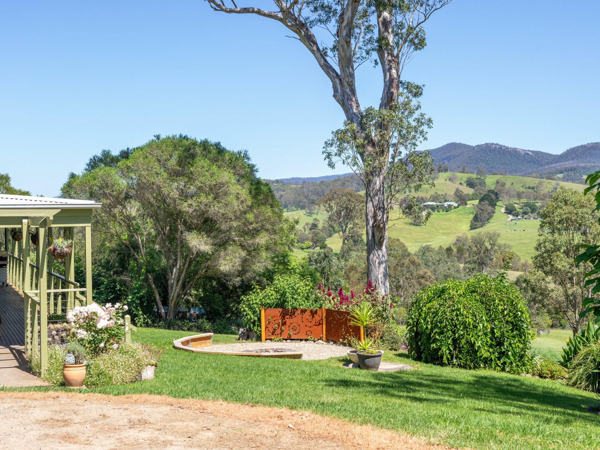 85 Scotland Yard Road, BEGA
