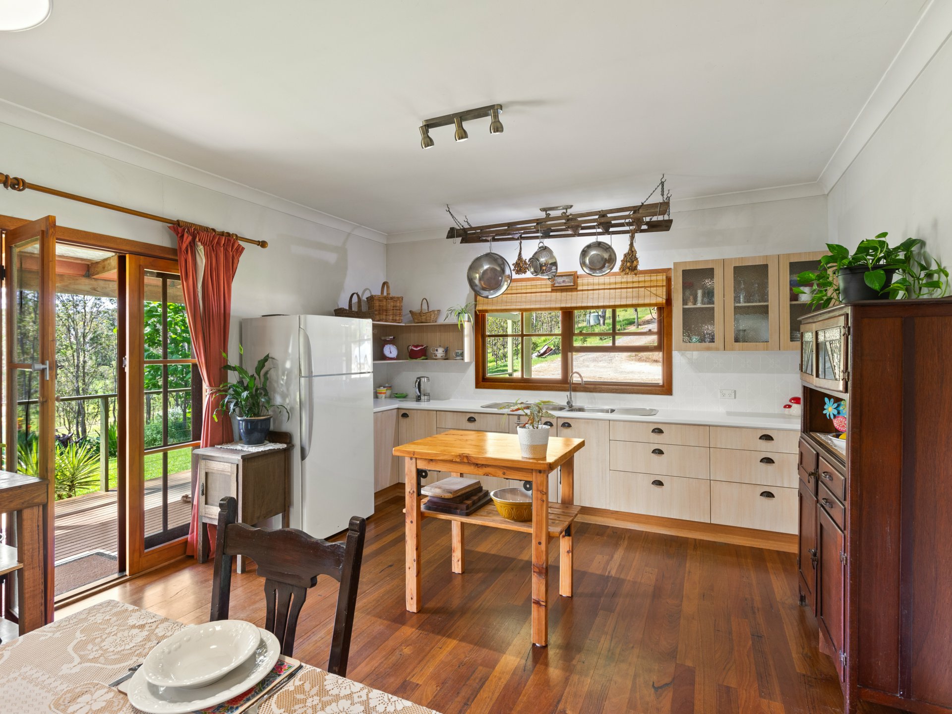 85 Scotland Yard Road, BEGA
