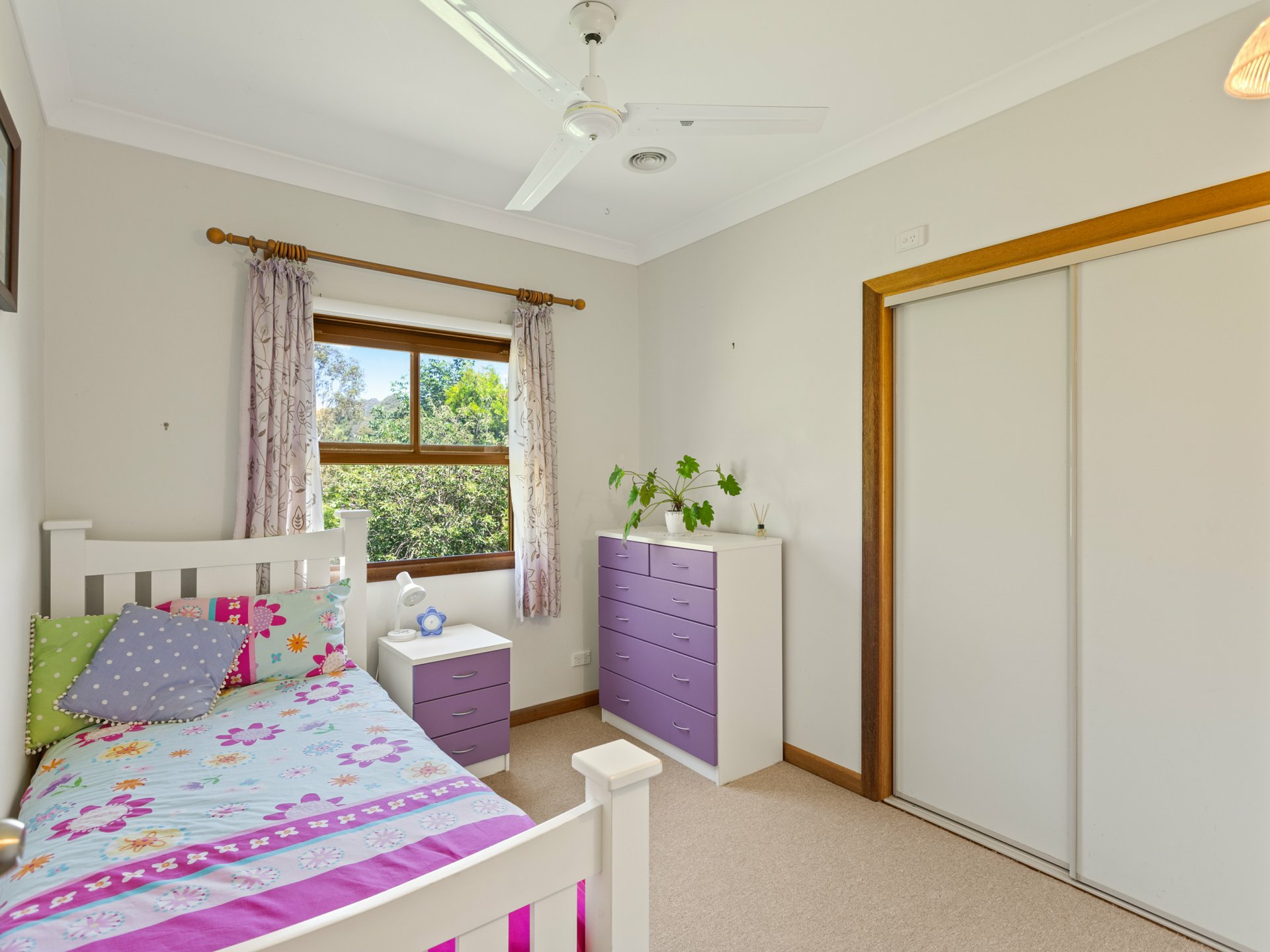 85 Scotland Yard Road, BEGA