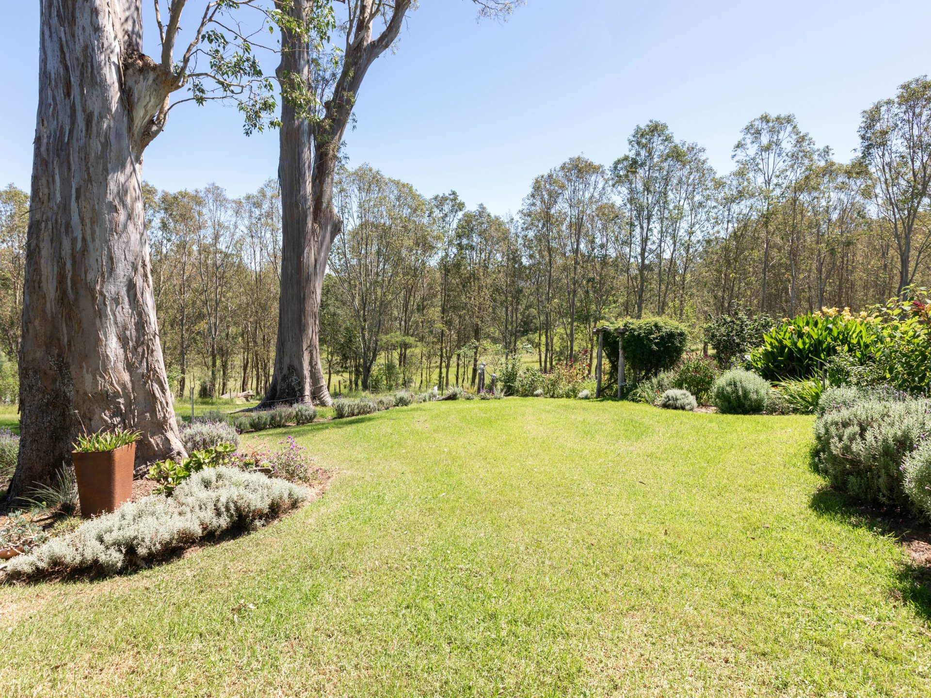 85 Scotland Yard Road, BEGA